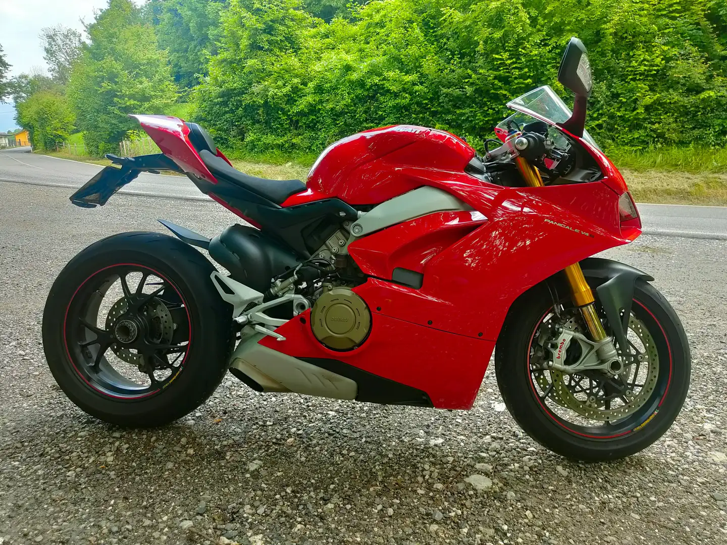Ducati Panigale V4 S Rosso - 2