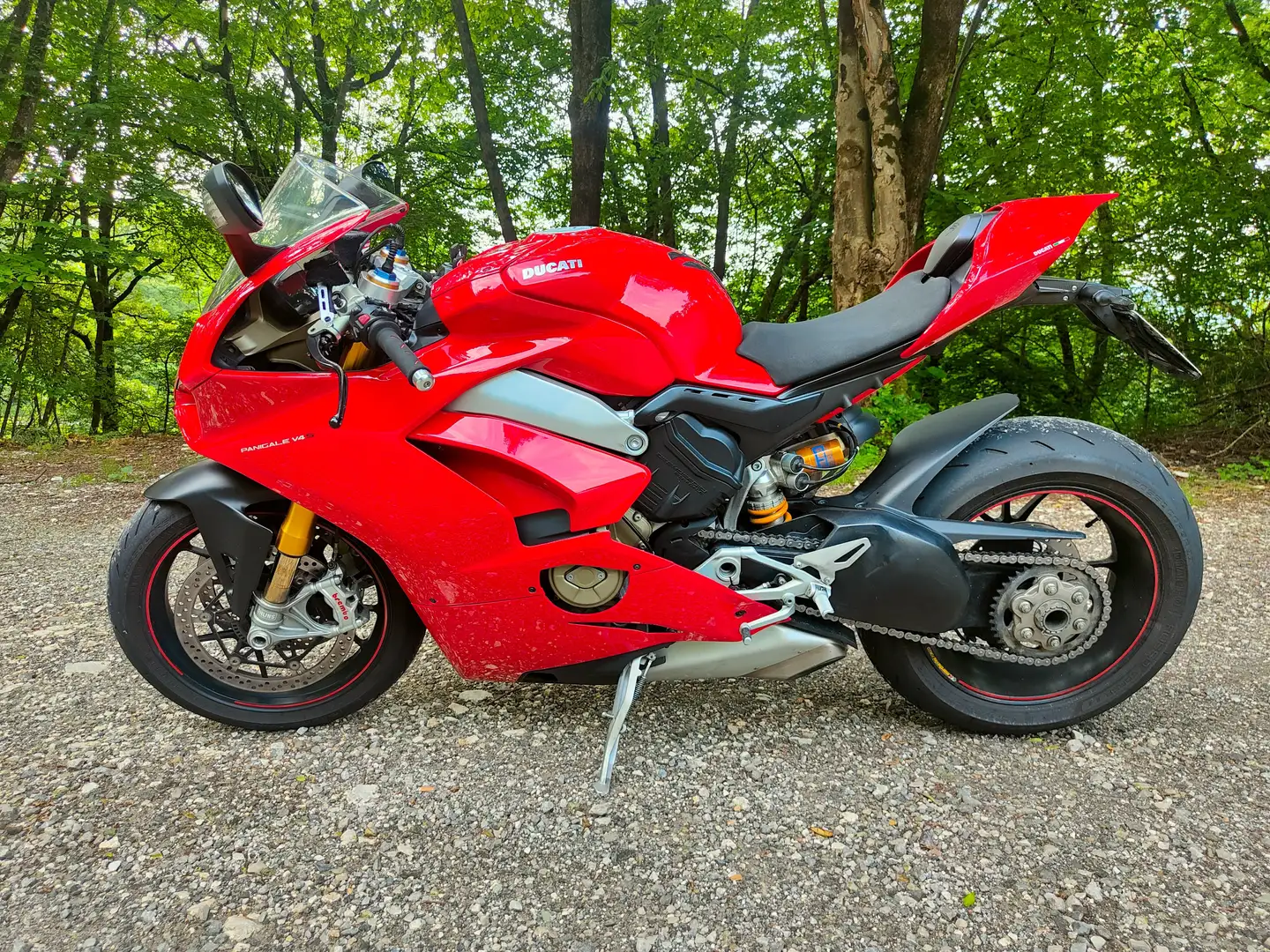 Ducati Panigale V4 S Piros - 2