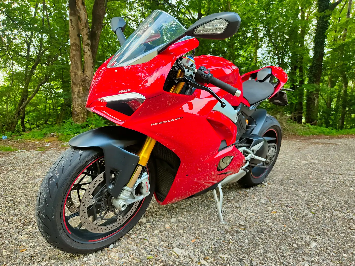 Ducati Panigale V4 S Rosso - 1