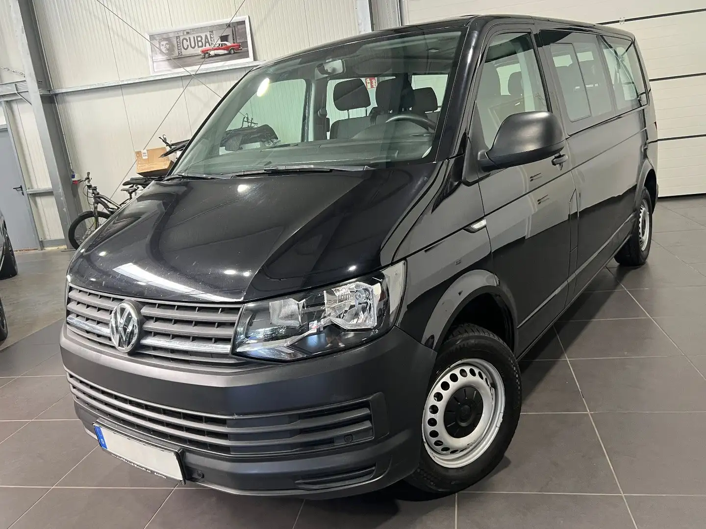 Volkswagen T6 Transporter T6 2.0 TDi lang Automatik *9-Sitze*Navi*AHK*PDC* Noir - 1