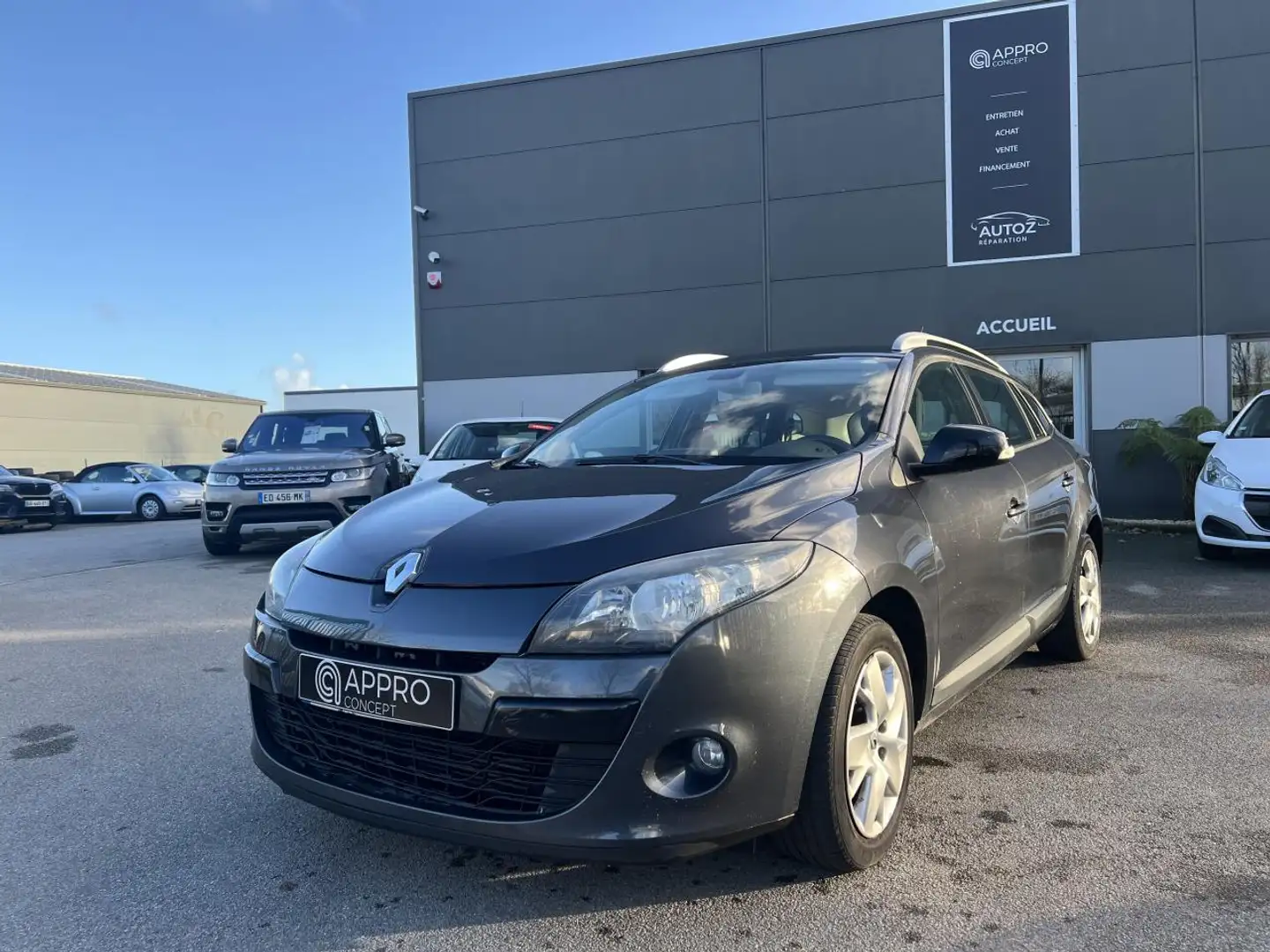 Renault Megane Mégane Estate 1.5 dCi FAP - 110 champion Euro 5  A Gris - 1