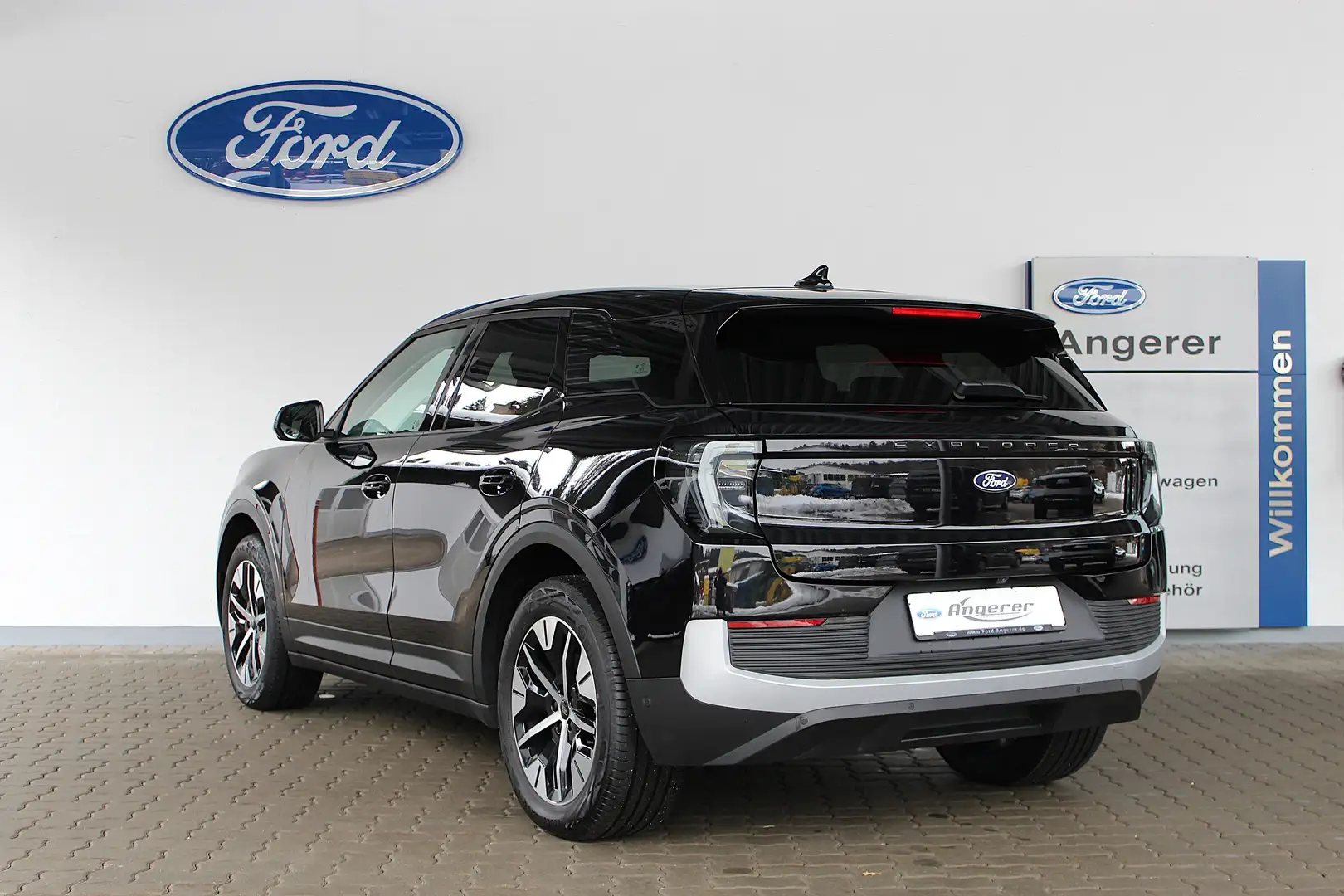 Ford Explorer 4x4 Navi,LED,ACC,Headup,Massage,e.Klappe,CAM,79kWh Noir - 2