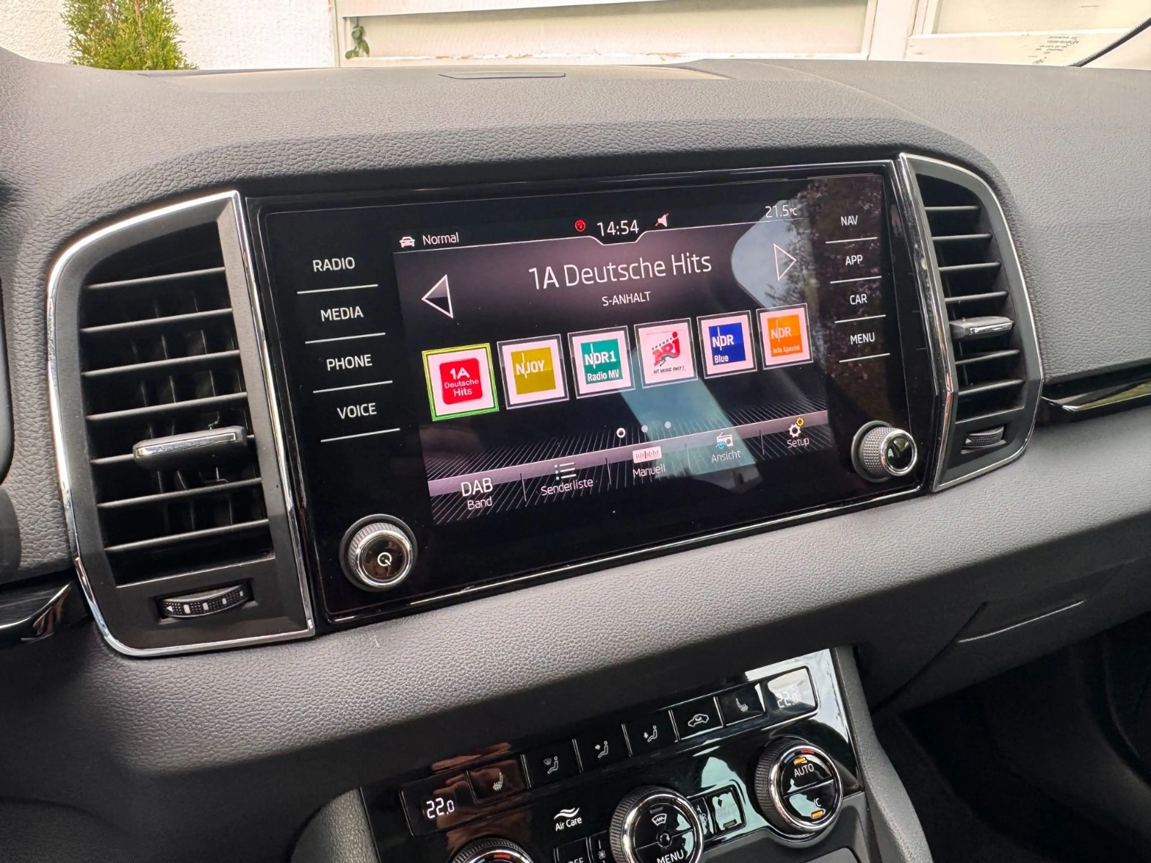 Skoda Karoq Style 4x4*DSG*LED*Navi*AHK*Garantie* — photo 20