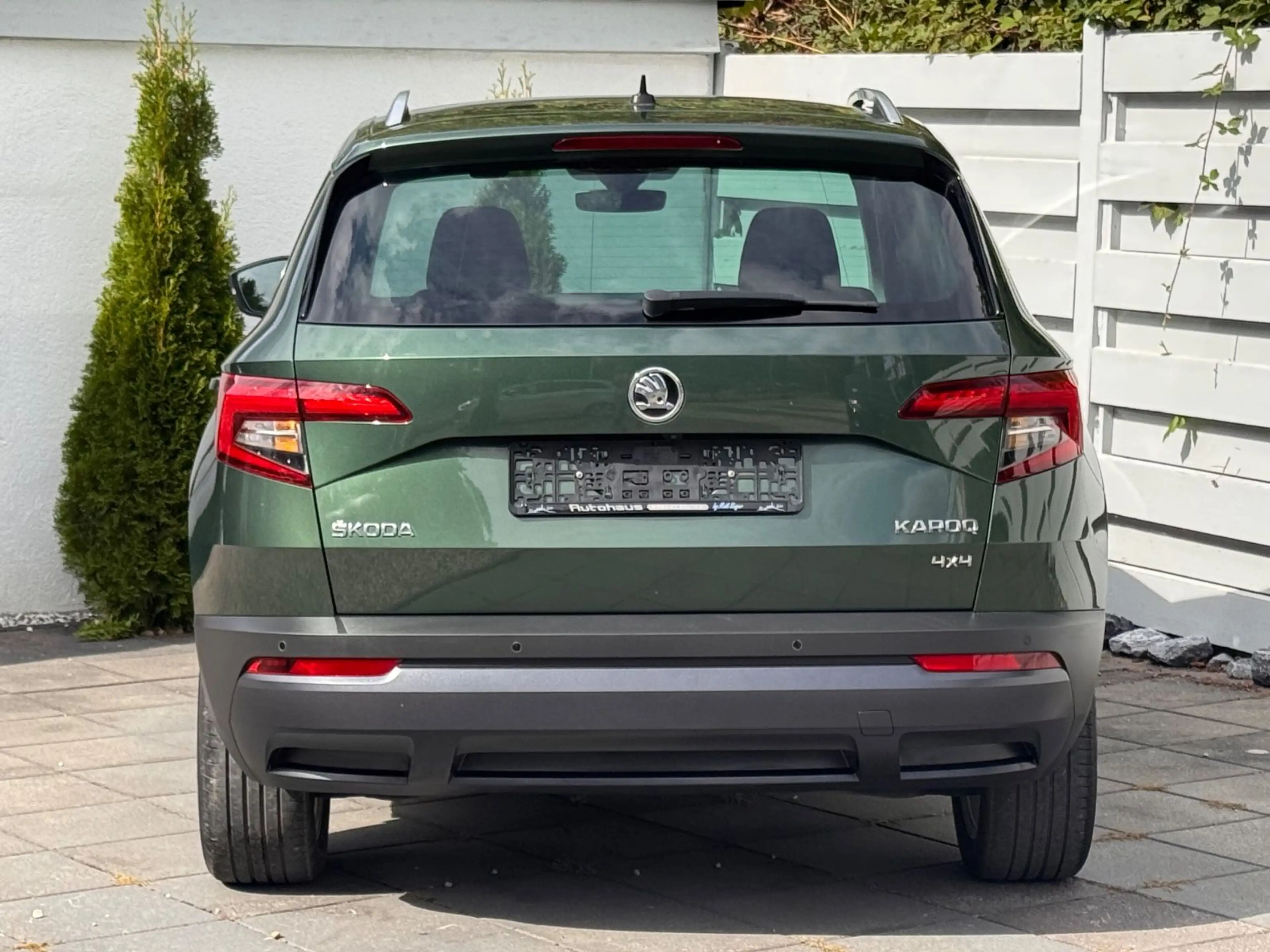 Skoda Karoq Style 4x4*DSG*LED*Navi*AHK*Garantie* — photo 8