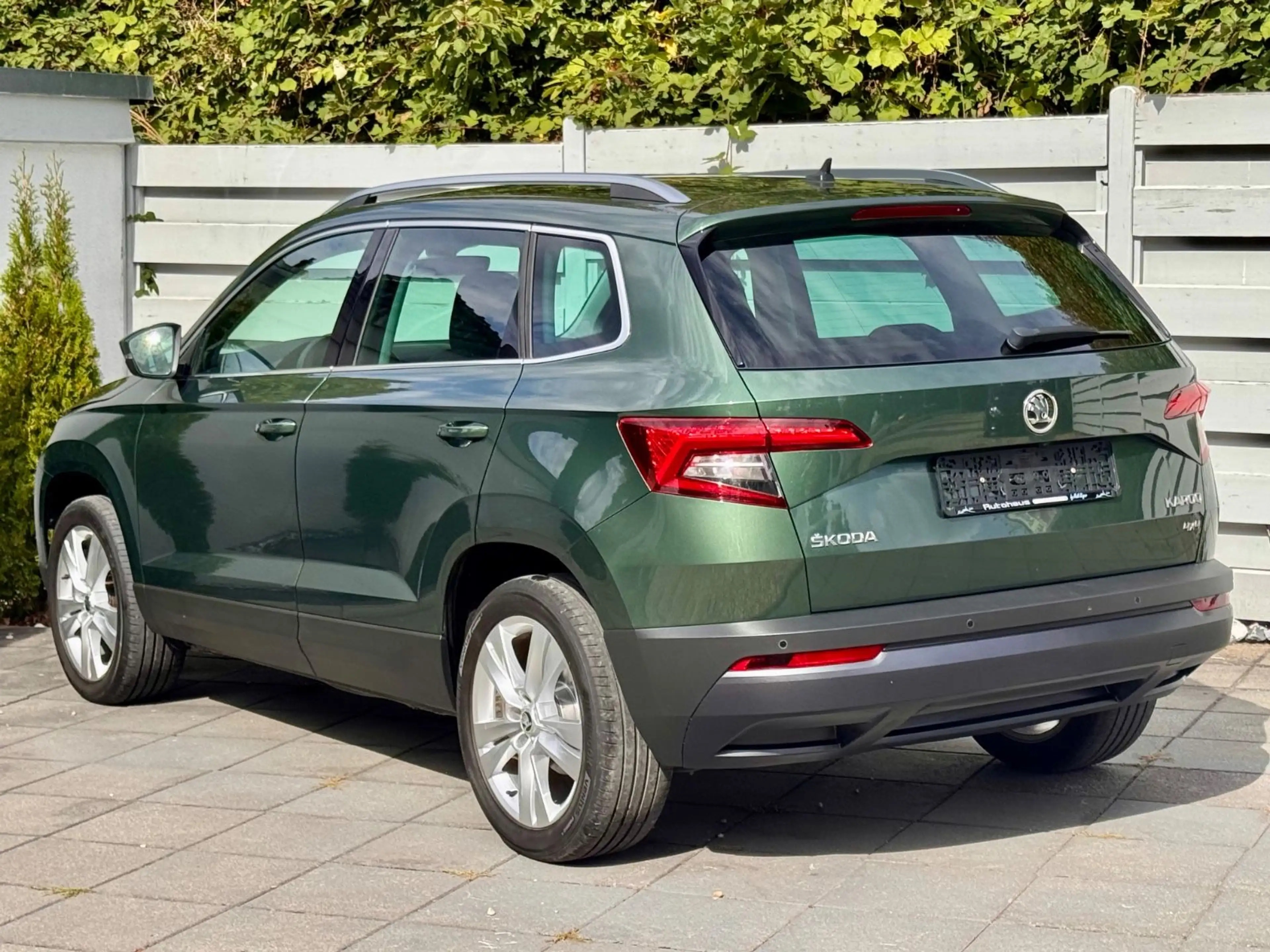 Skoda Karoq Style 4x4*DSG*LED*Navi*AHK*Garantie* — photo 9