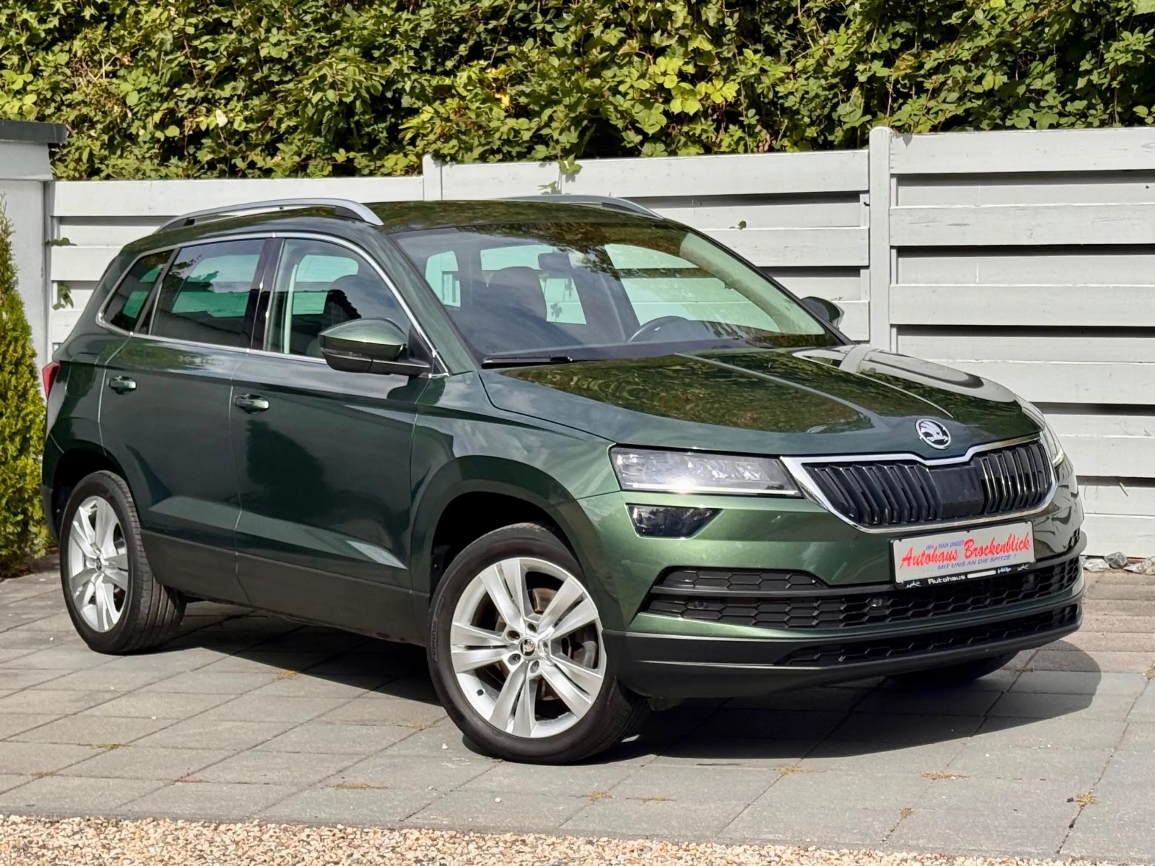 Skoda Karoq Style 4x4*DSG*LED*Navi*AHK*Garantie* — photo 4