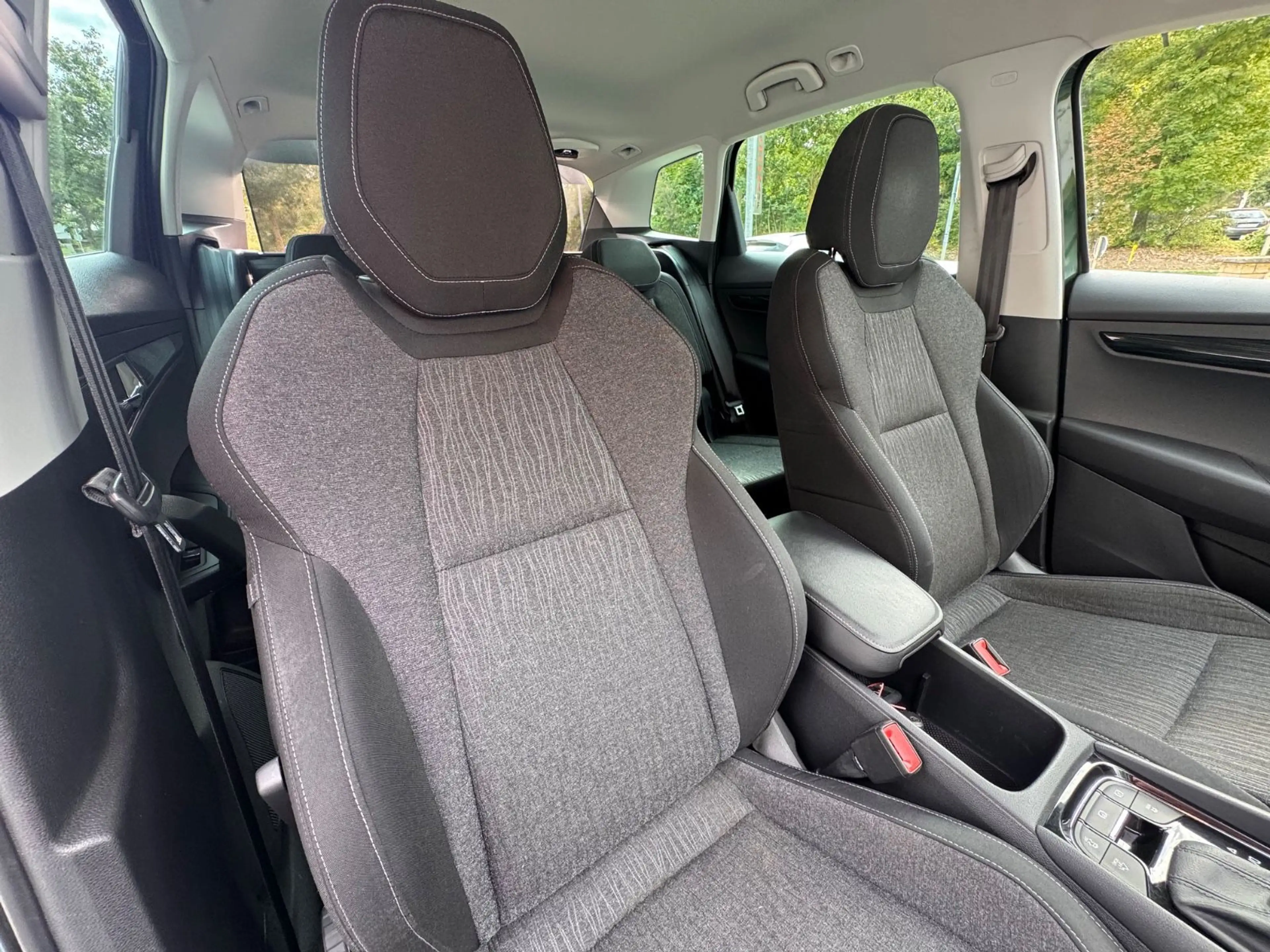 Skoda Karoq Style 4x4*DSG*LED*Navi*AHK*Garantie* — photo 15