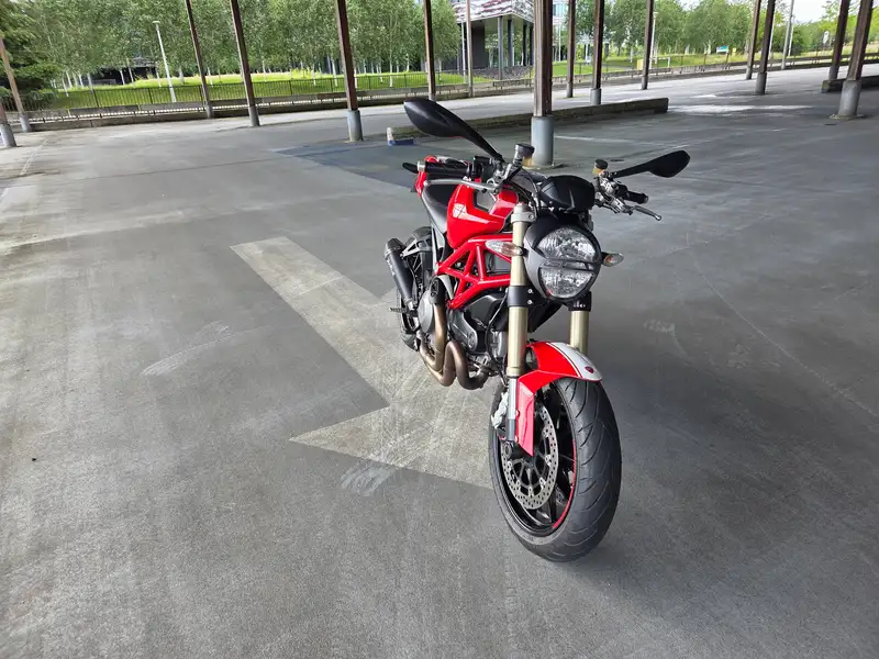 Ducati Monster 937 - foto 6