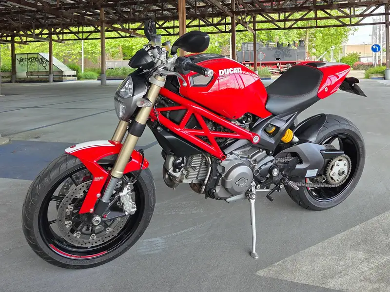 Ducati Monster 937 - foto 7