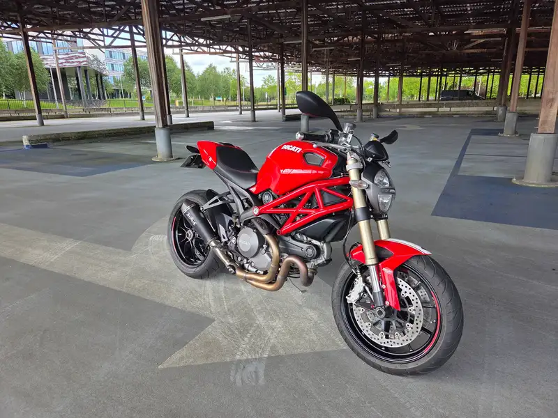 Ducati Monster 937 - foto 5