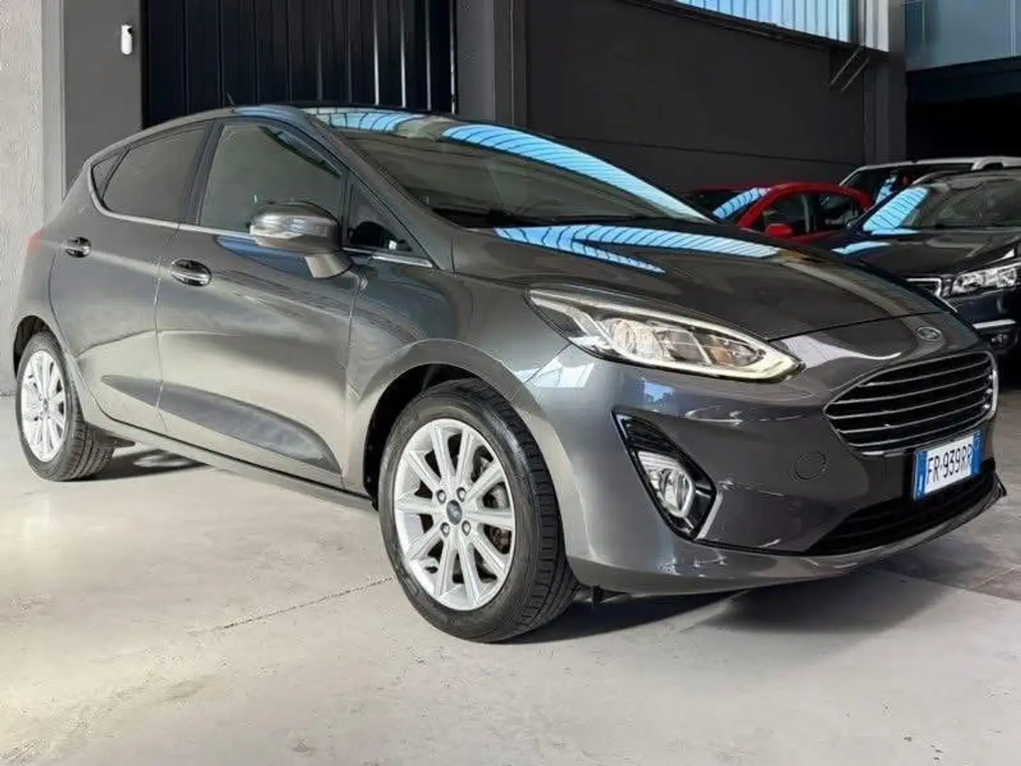 Ford Fiesta Fiesta VII 5p 1.0 ecoboost Titanium s Neopatentati Gris - 1