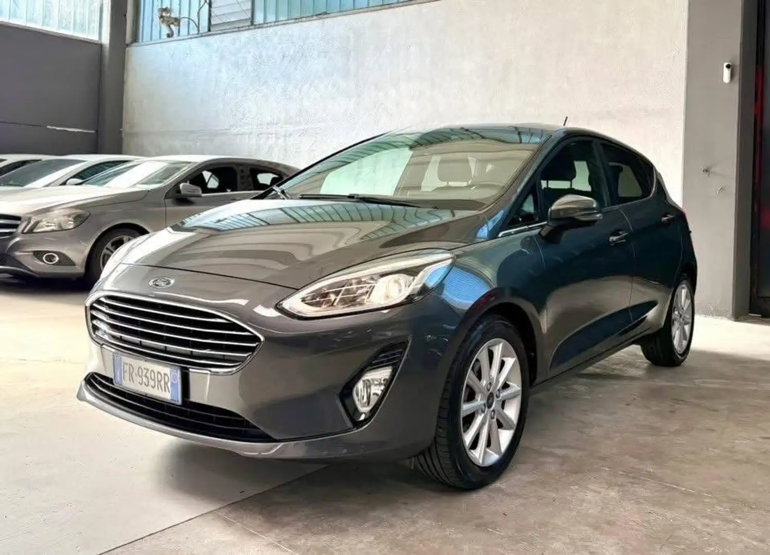 Ford Fiesta Fiesta VII 5p 1.0 ecoboost Titanium s Neopatentati Gris - 2