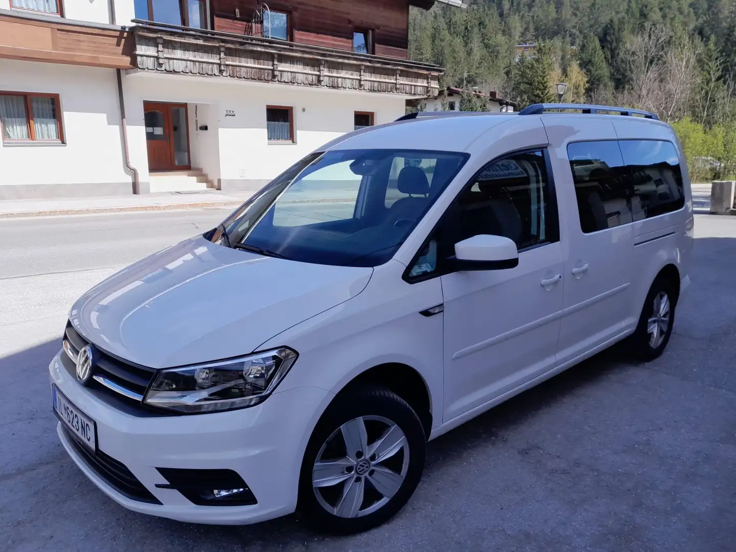 Volkswagen Caddy Caddy Kombi Maxi Austria 1,4 TSI DSG Austria Weiß - 2