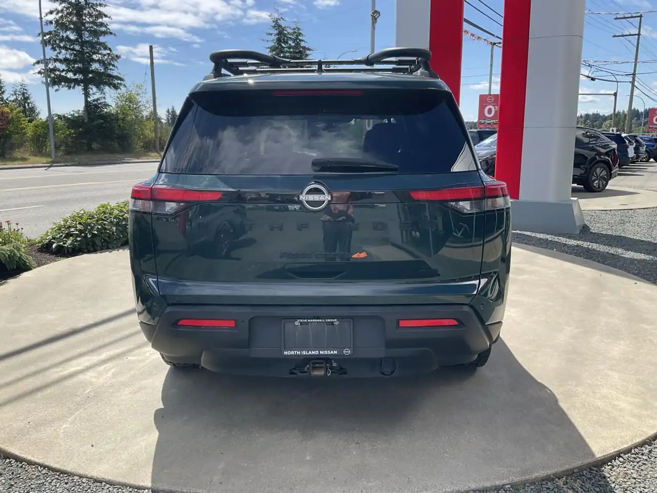 Nissan Pathfinder photo Nissan Pathfinder