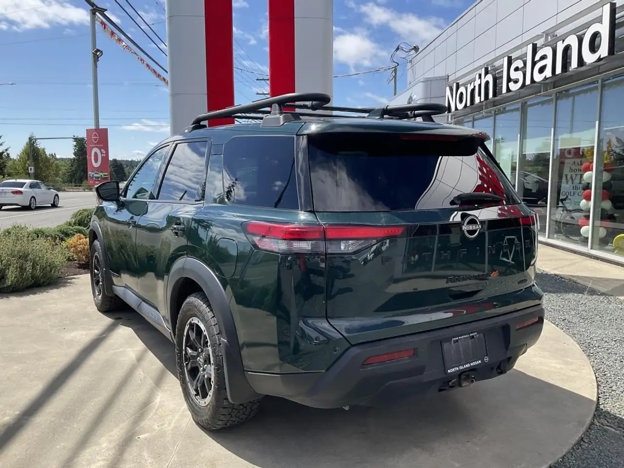 Nissan Pathfinder photo Nissan Pathfinder