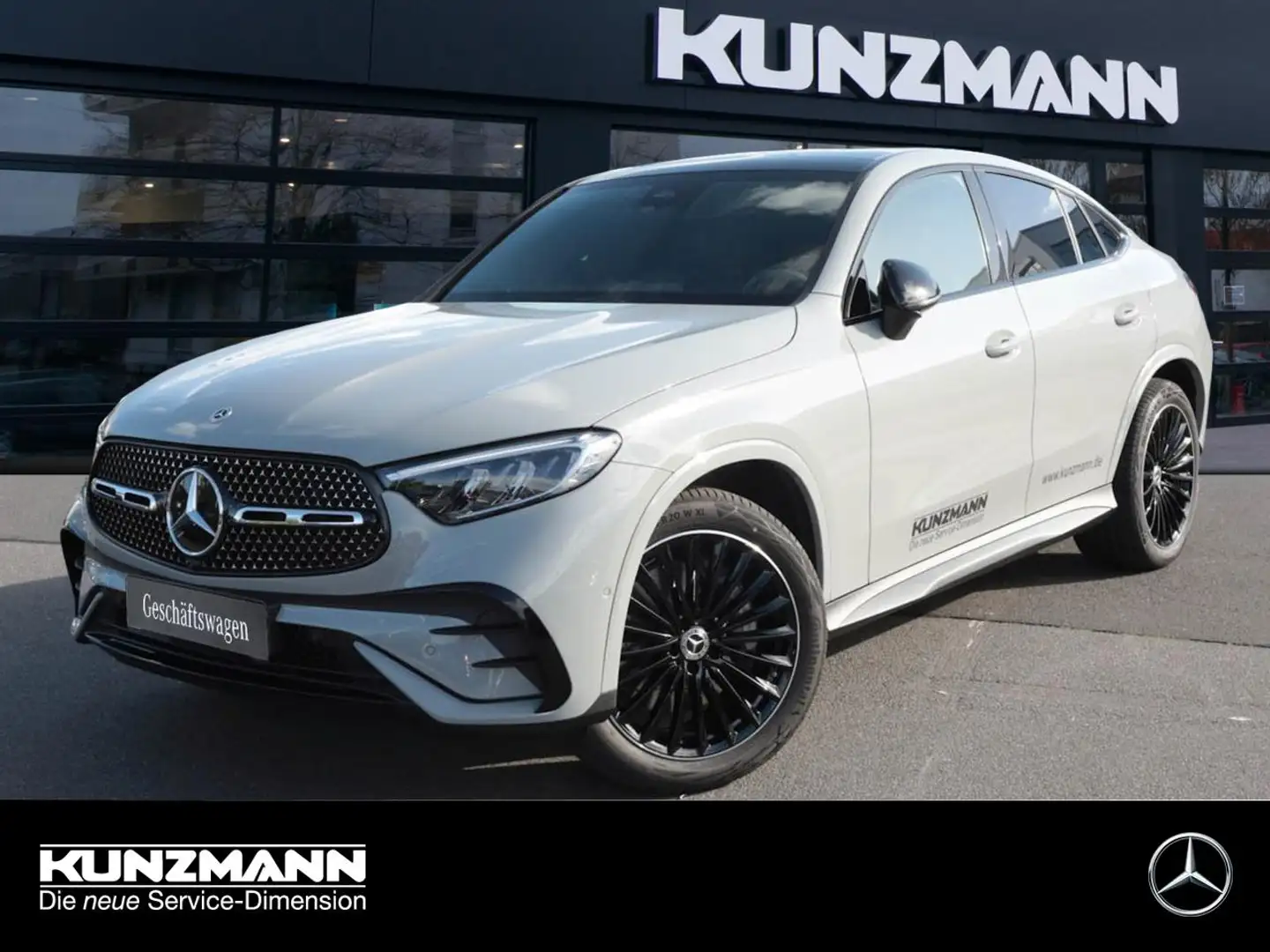 Mercedes-Benz GLC 300 d 4MATIC Coupé AMG Night Panorama 360° Grau - 1