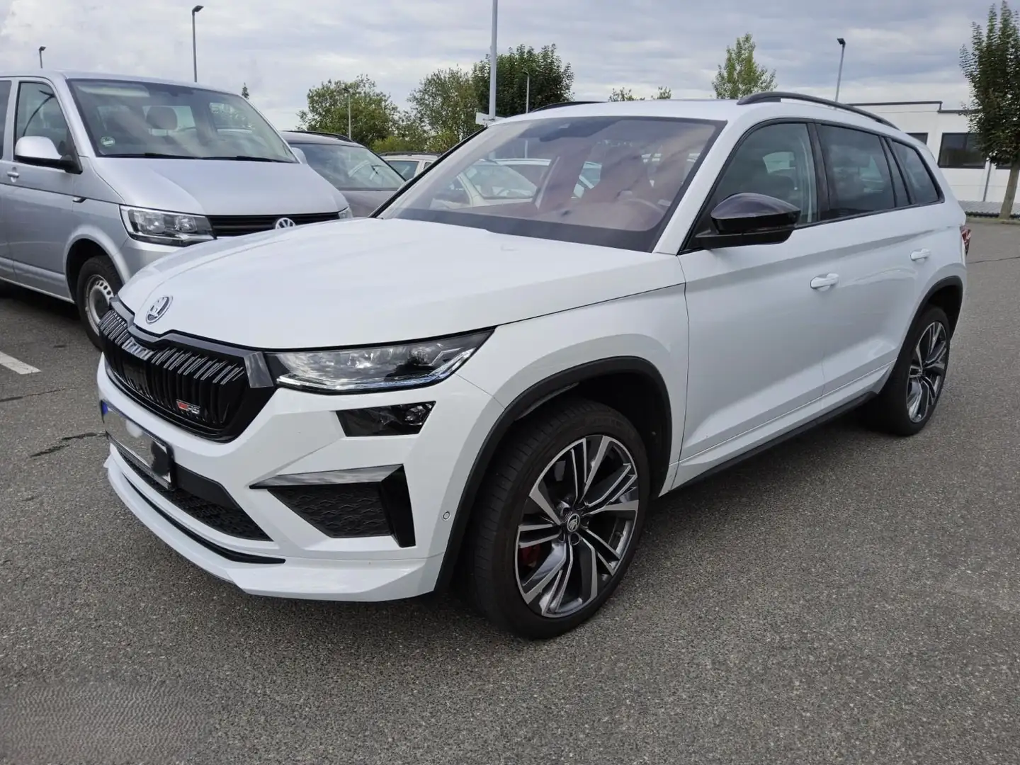 Skoda Kodiaq 2.0 TSI RS 4x4 OPF AHK Virtual Cockpit Weiß - 2