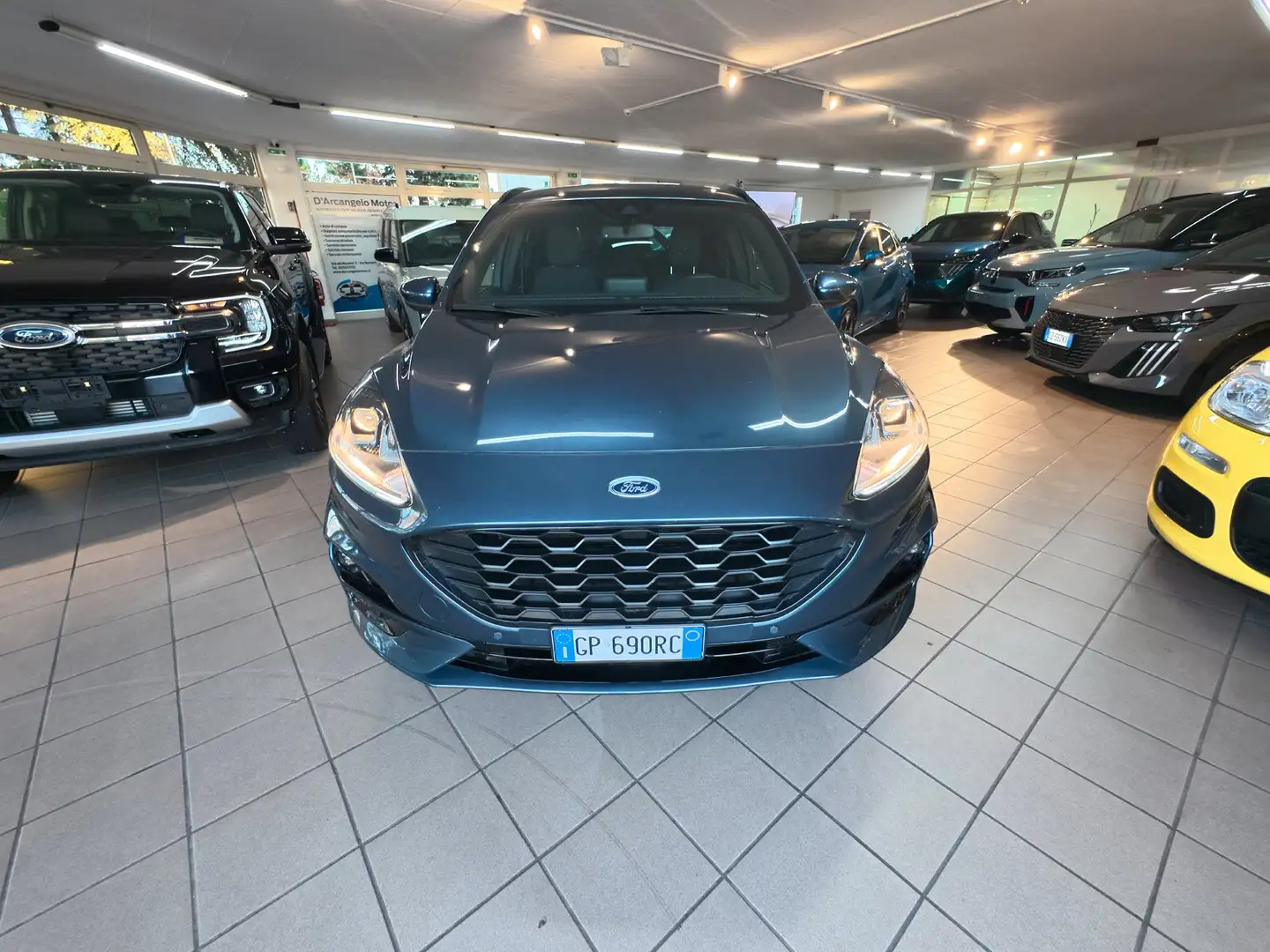 Ford Kuga Kuga 2.5 Full-Hybrid ST-Line 190cv cvt Bleu - 2