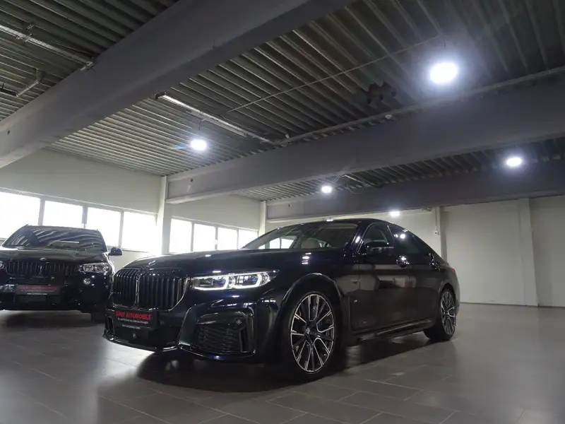 Annonce voiture d'occasion BMW 740 - CARADIZE