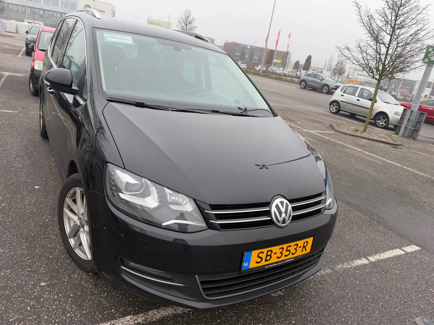 Volkswagen Sharan Sharan 2.0 TDI Highline Zwart - 1