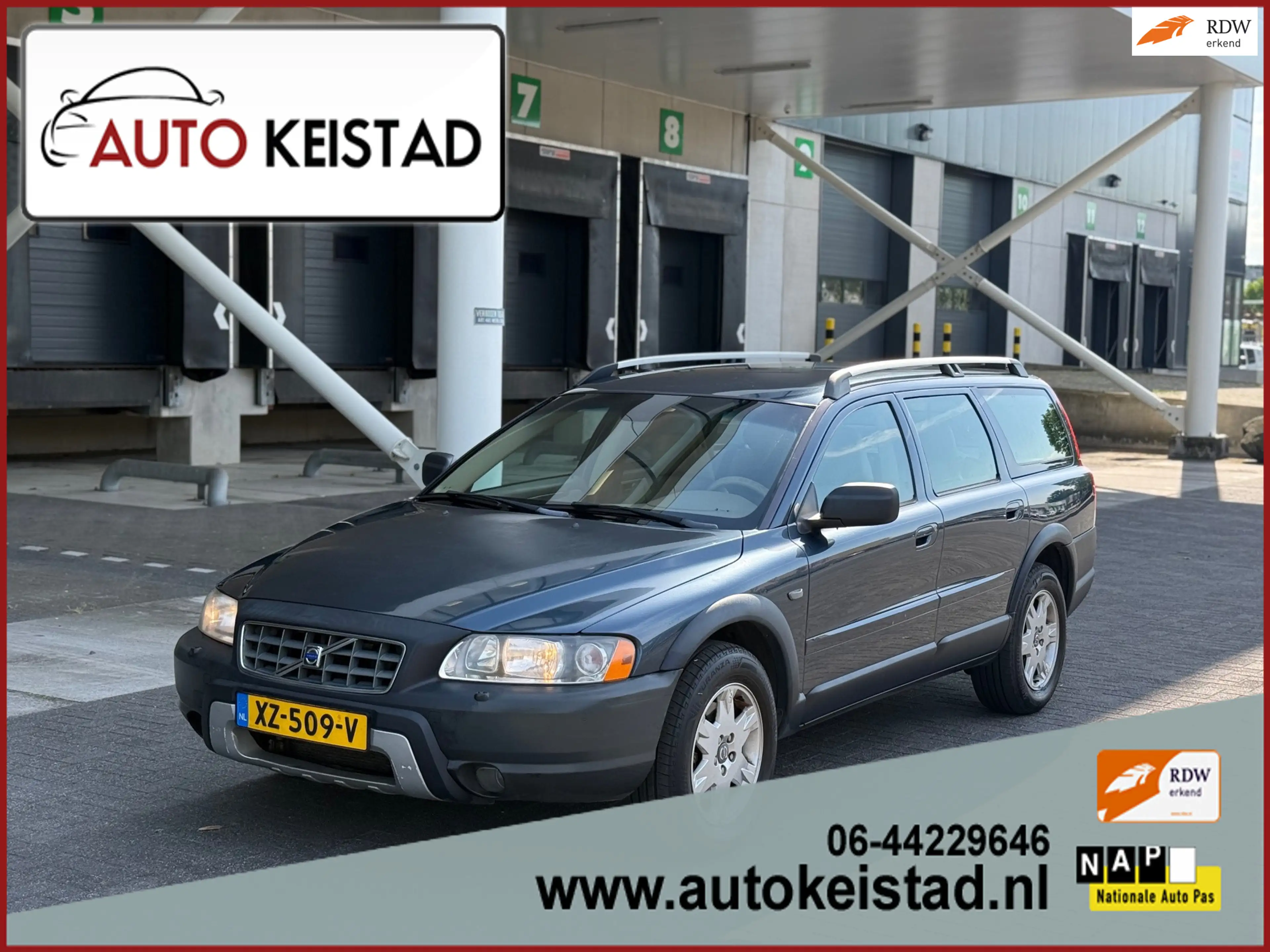 Volvo XC70 2.5 TURBO AUTOMAAT LEDER/CLIMA/CRUISE! VELE OPTIES
