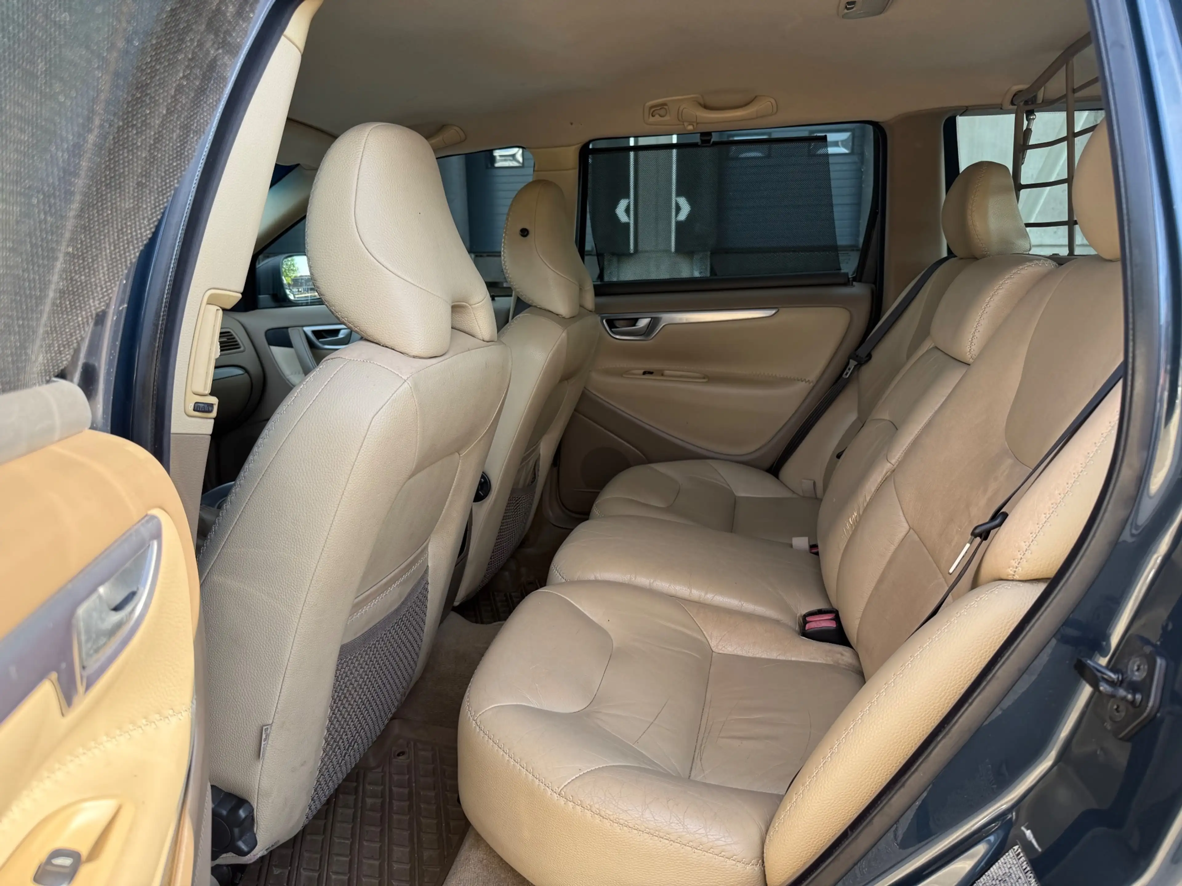 Volvo XC70 2.5 TURBO AUTOMAAT LEDER/CLIMA/CRUISE! VELE OPTIES — photo 7