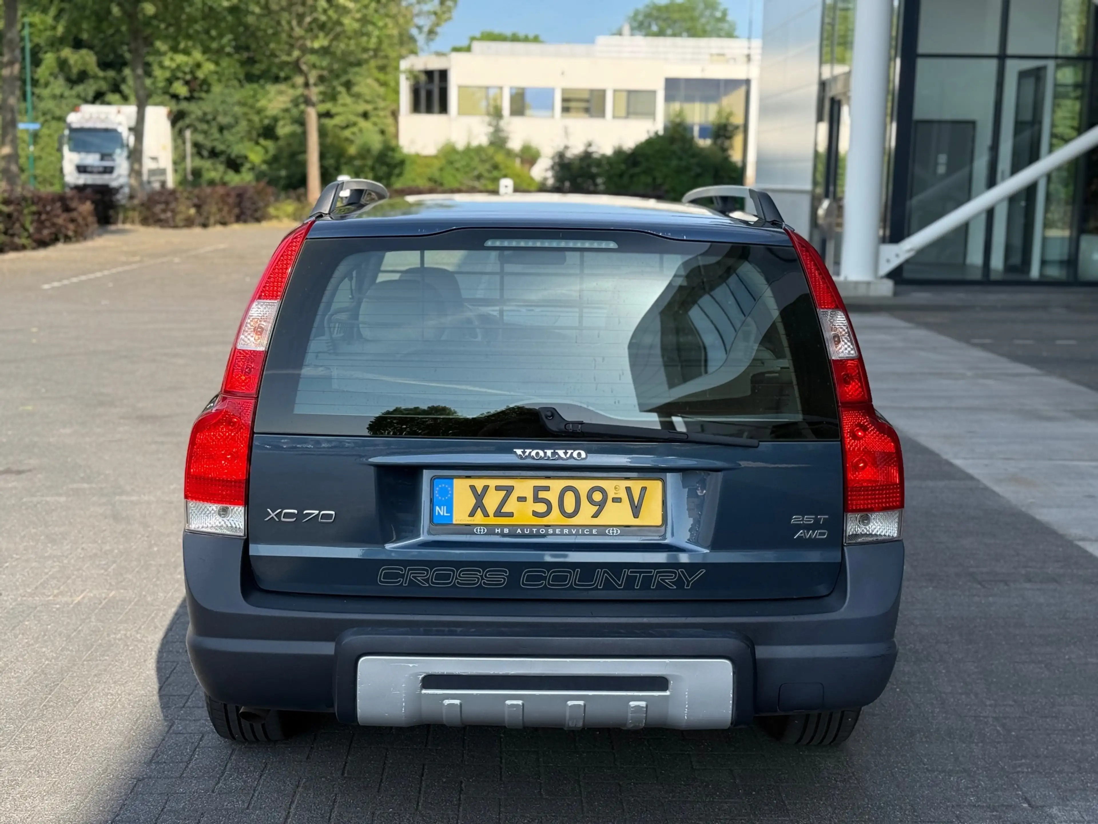 Volvo XC70 2.5 TURBO AUTOMAAT LEDER/CLIMA/CRUISE! VELE OPTIES — photo 5