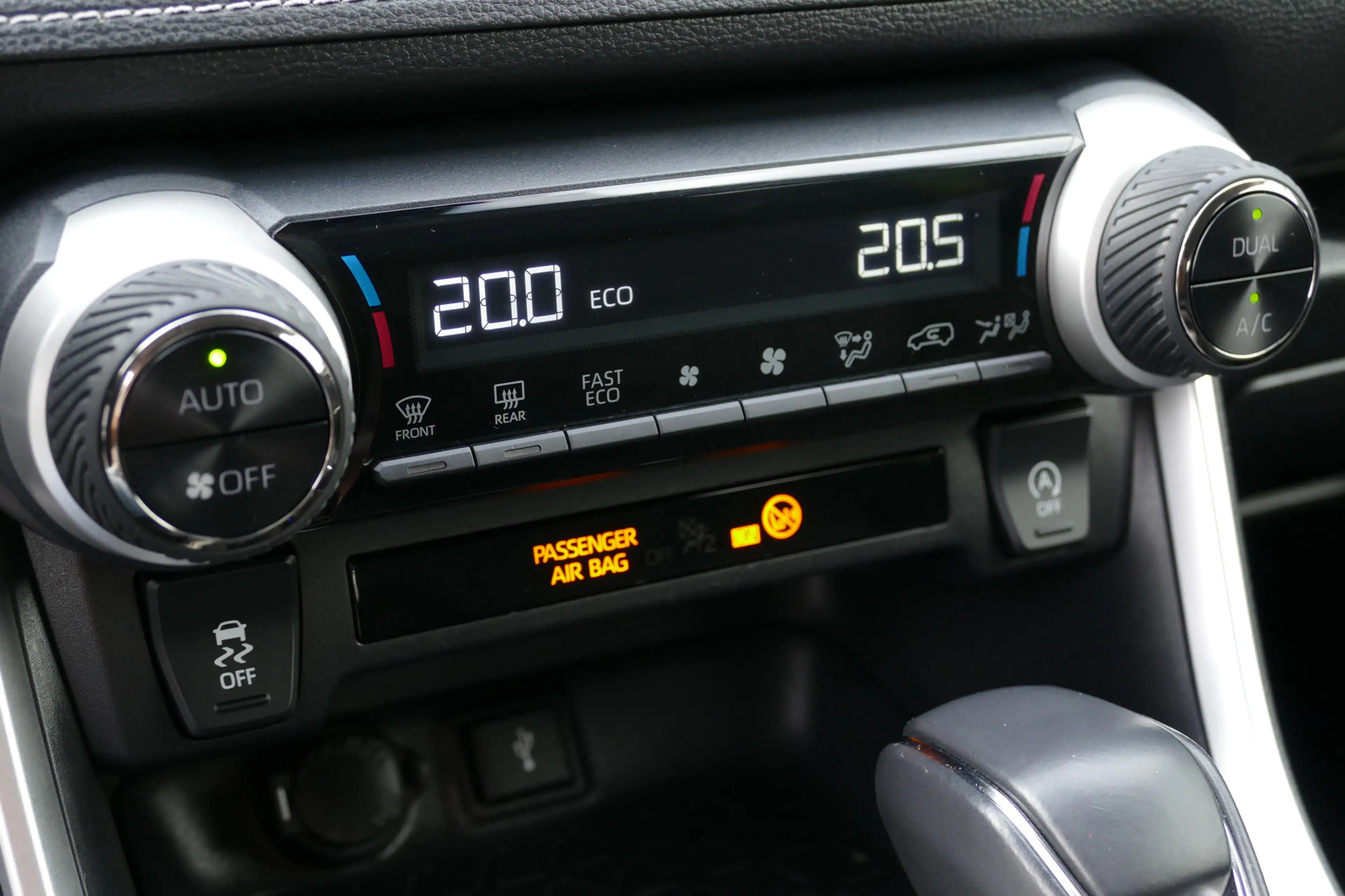 Toyota RAV 4 2.0 VVT-iE Dynamic. 360 Camera, Adap Cruise, Clima — photo 19