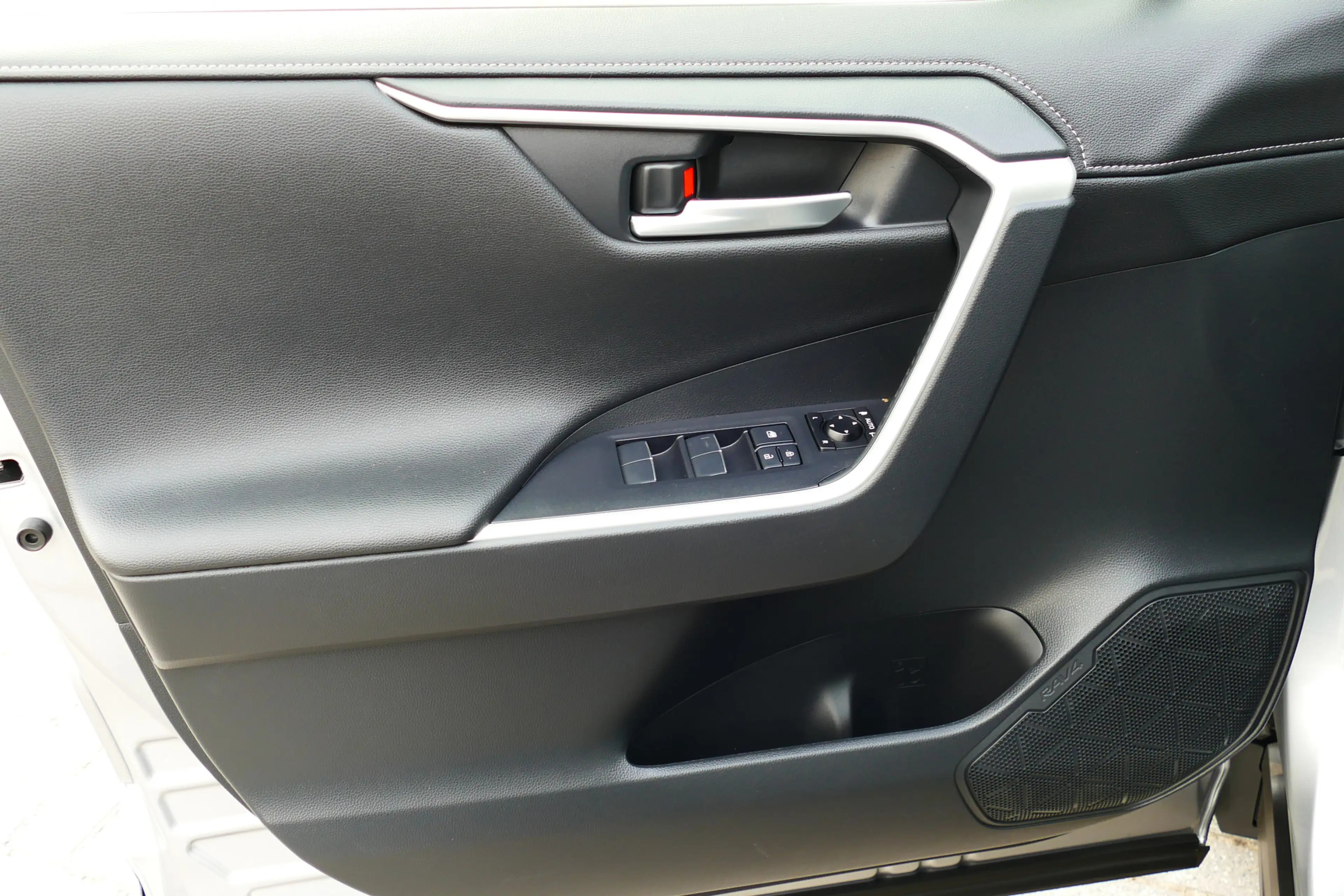 Toyota RAV 4 2.0 VVT-iE Dynamic. 360 Camera, Adap Cruise, Clima — photo 34