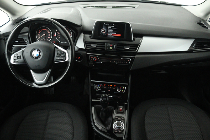 BMW 218 2-serie Active Tourer 218i Essential — photo 3
