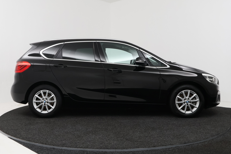 BMW 218 2-serie Active Tourer 218i Essential — photo 11