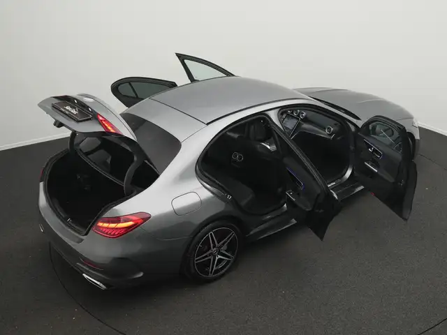 Mercedes-Benz C-Class view 15