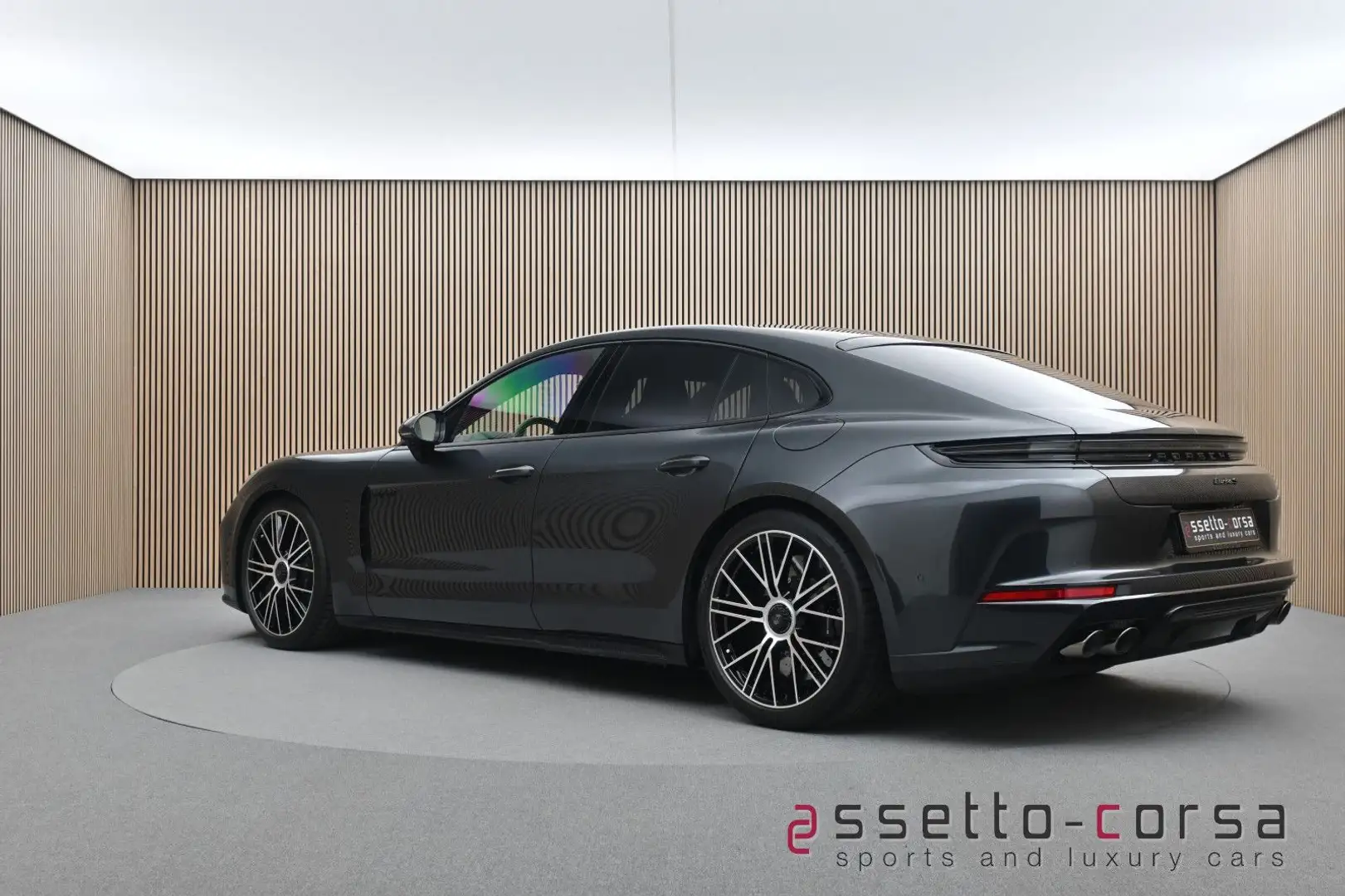 Porsche Panamera Turbo S E-Hybrid*Pano*Burmester*PPF Gris - 2