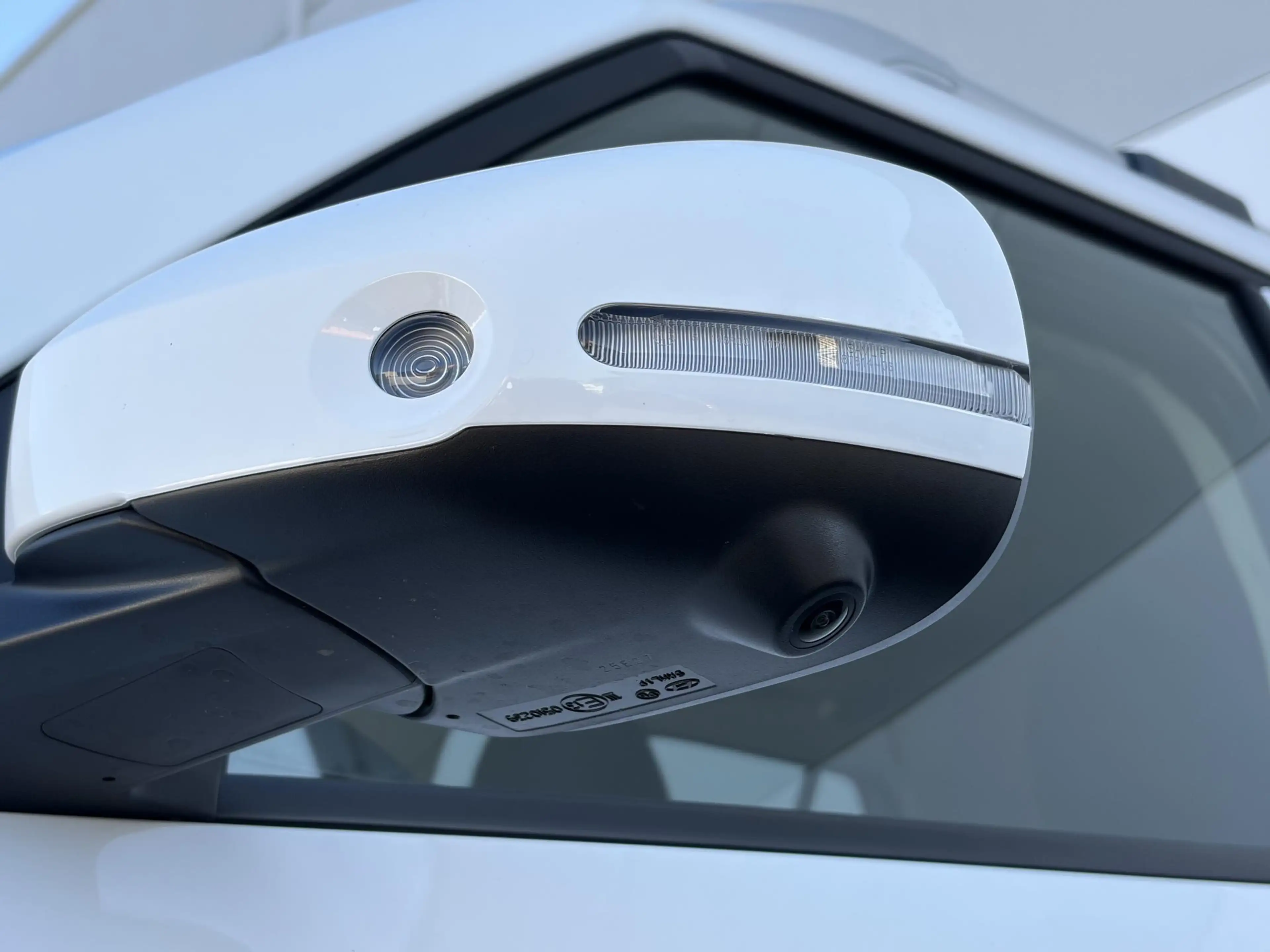 Hyundai Inster Evolve Sky 49 kWh /Winter & Tech Pack /Apple Carpl — photo 22