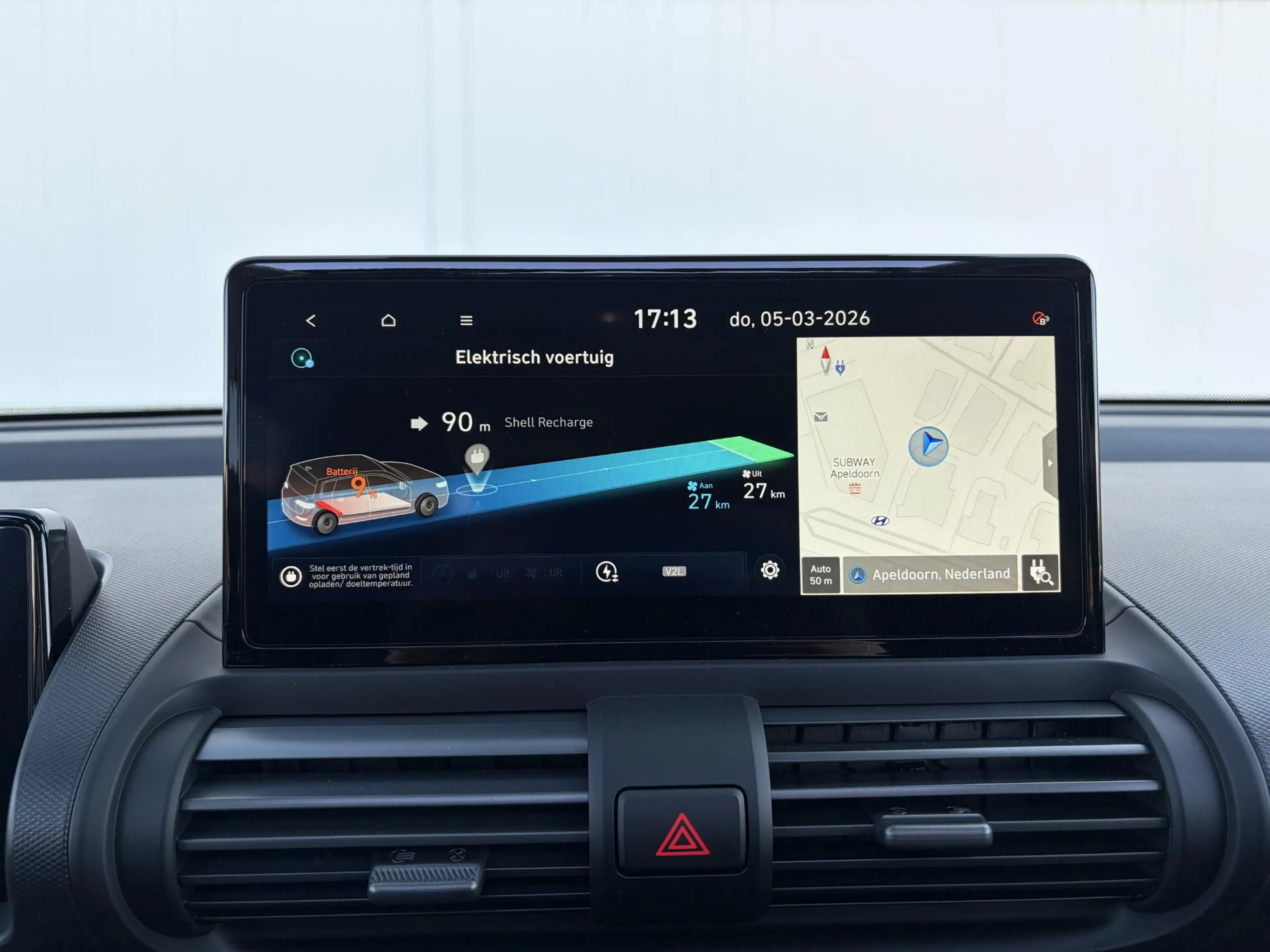 Hyundai Inster Evolve Sky 49 kWh /Winter & Tech Pack /Apple Carpl — photo 29