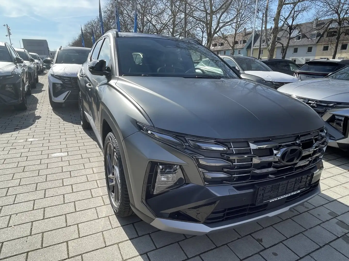 Hyundai TUCSON 1,6 T-Gdi Pano/Schiebedach/LED /NAVI/ R-KAMERA /AC Grijs - 2