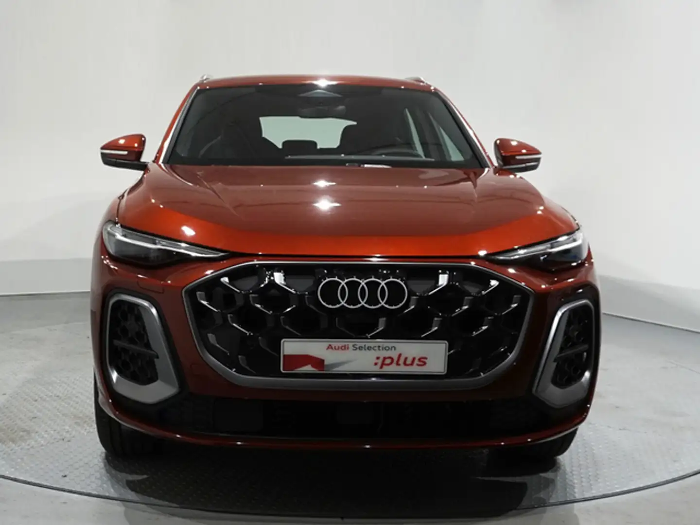 Audi Q5 2.0TDI quattro S tronic S line 150kW Rojo - 2