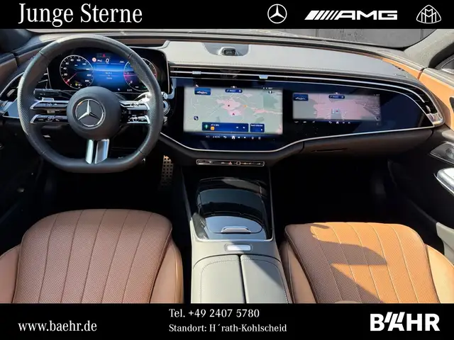 Mercedes-Benz 450 view 4
