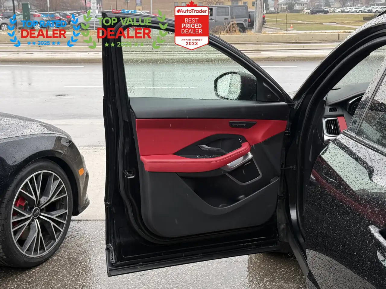 Jaguar E-Pace снимка Jaguar E-Pace