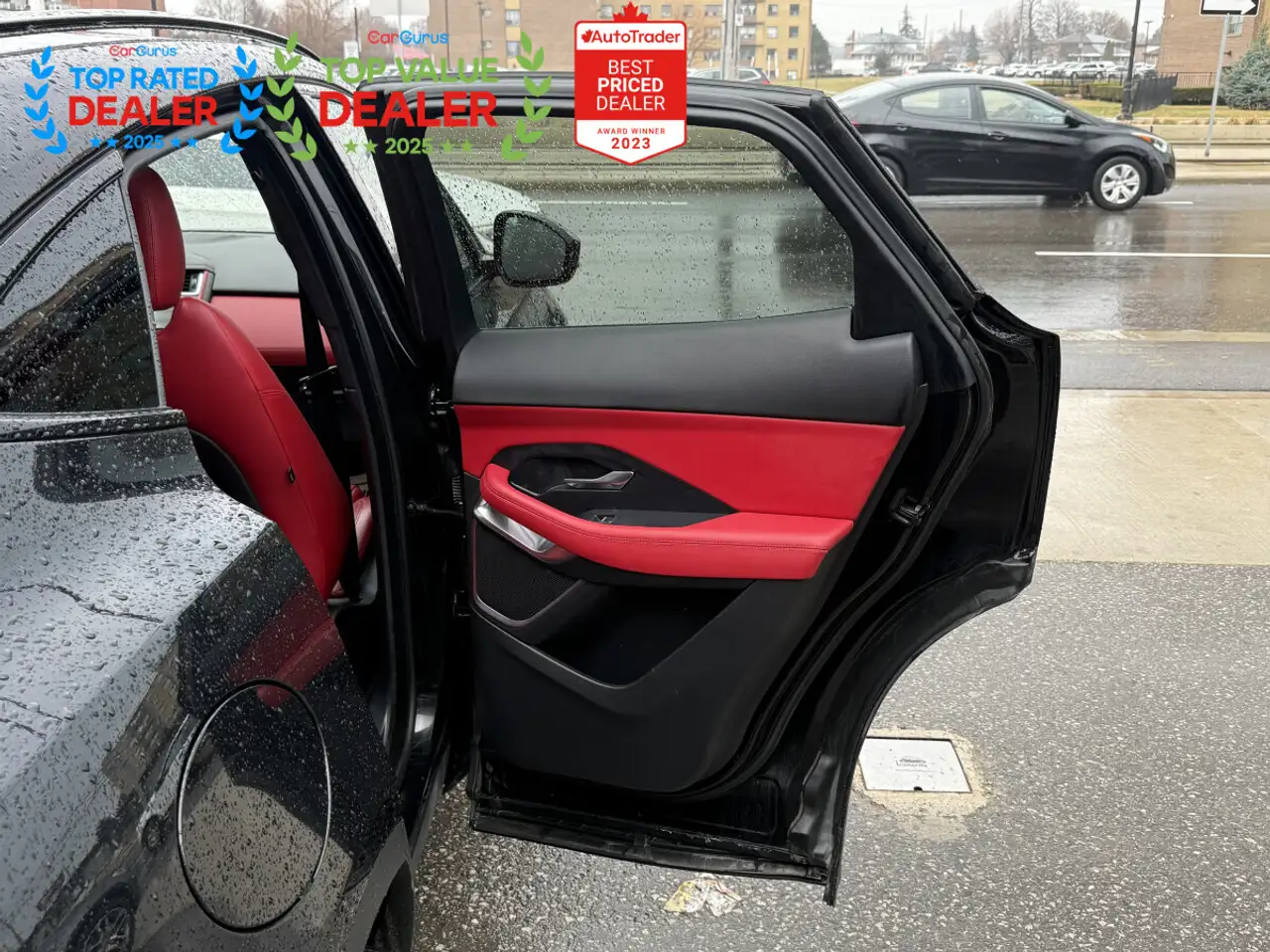 Jaguar E-Pace снимка Jaguar E-Pace