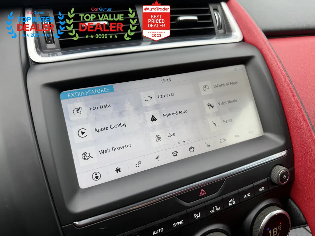 Jaguar E-Pace снимка Jaguar E-Pace