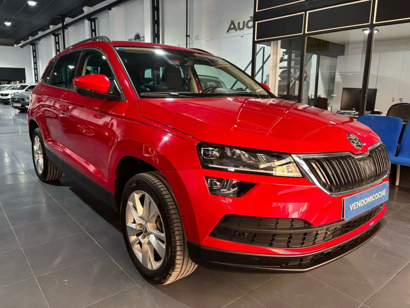 Skoda Karoq 2.0TDI AdBlue Ambition 110kW Rojo - 2