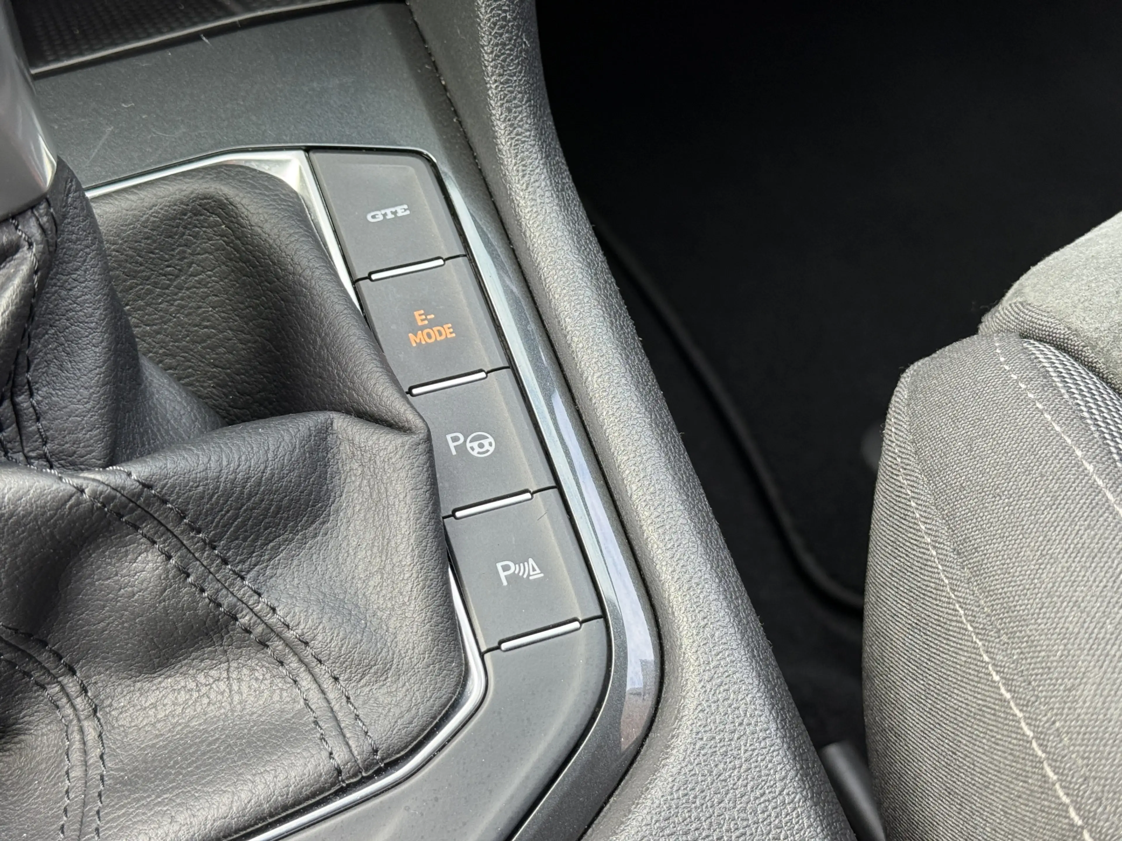 Volkswagen Tiguan 1.4 TSI eHybrid R-Line Business+ | Camera | Stoelv — photo 40
