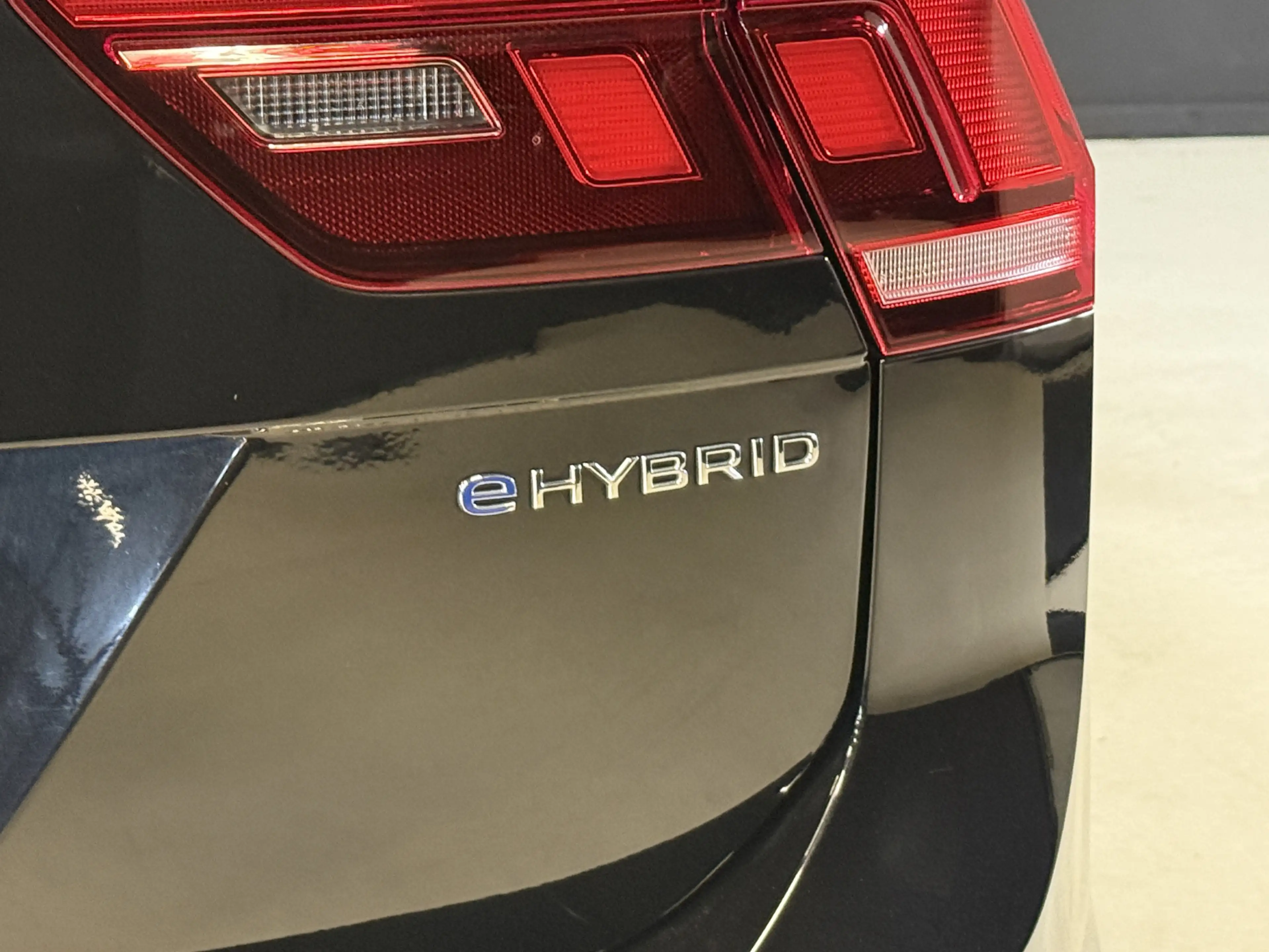 Volkswagen Tiguan 1.4 TSI eHybrid R-Line Business+ | Camera | Stoelv — photo 45