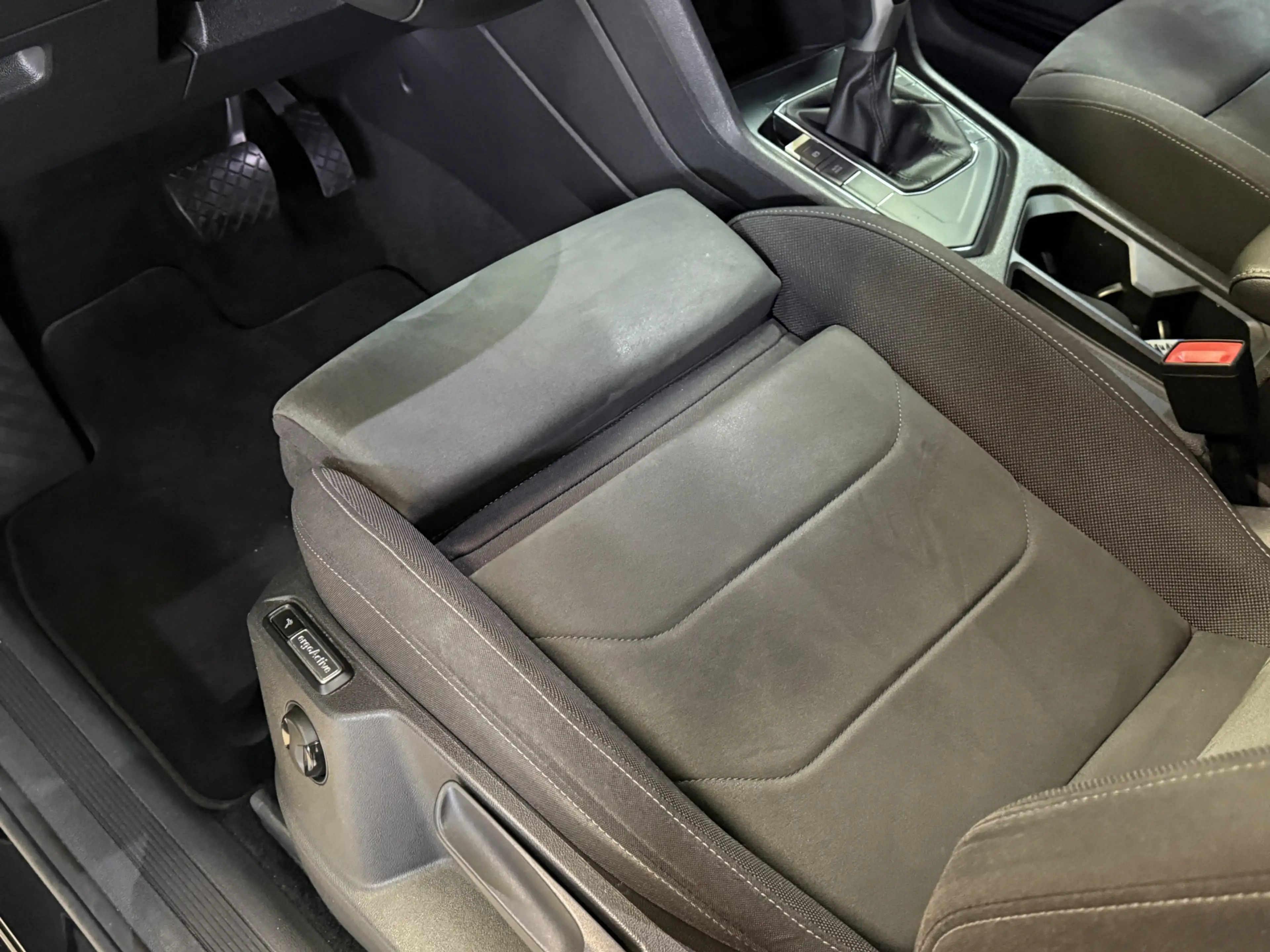 Volkswagen Tiguan 1.4 TSI eHybrid R-Line Business+ | Camera | Stoelv — photo 9