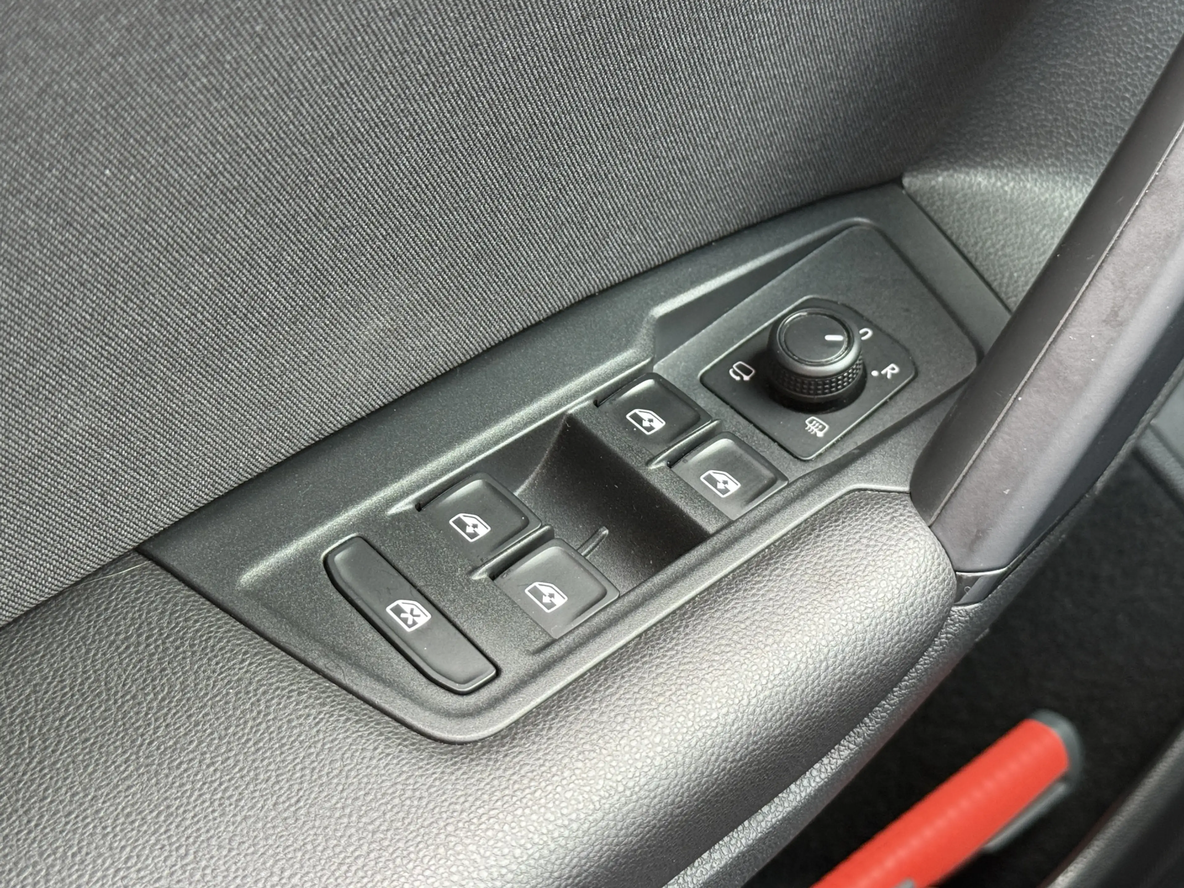 Volkswagen Tiguan 1.4 TSI eHybrid R-Line Business+ | Camera | Stoelv — photo 21