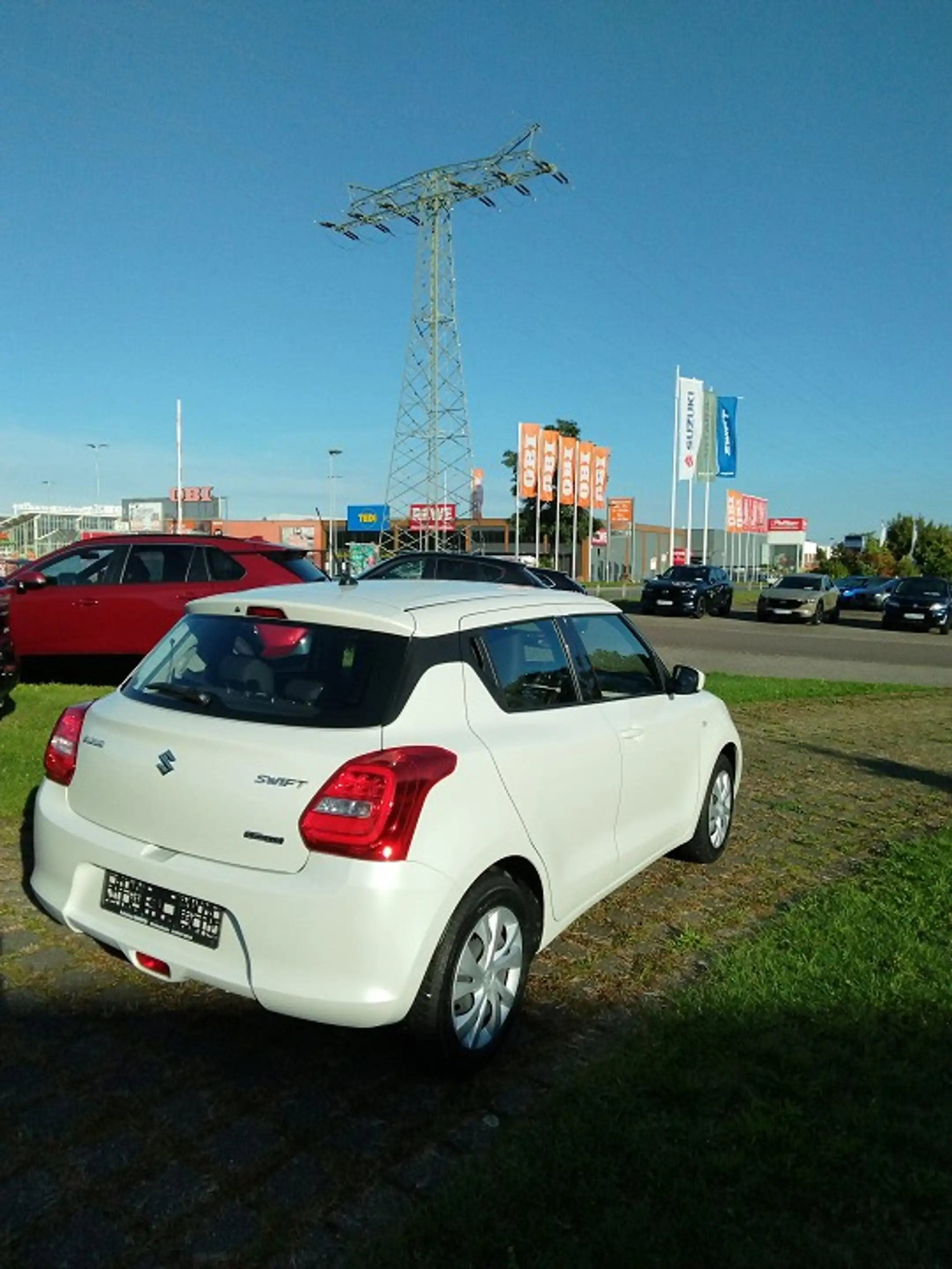 Suzuki Swift 1,2 Club Hybrid — photo 6
