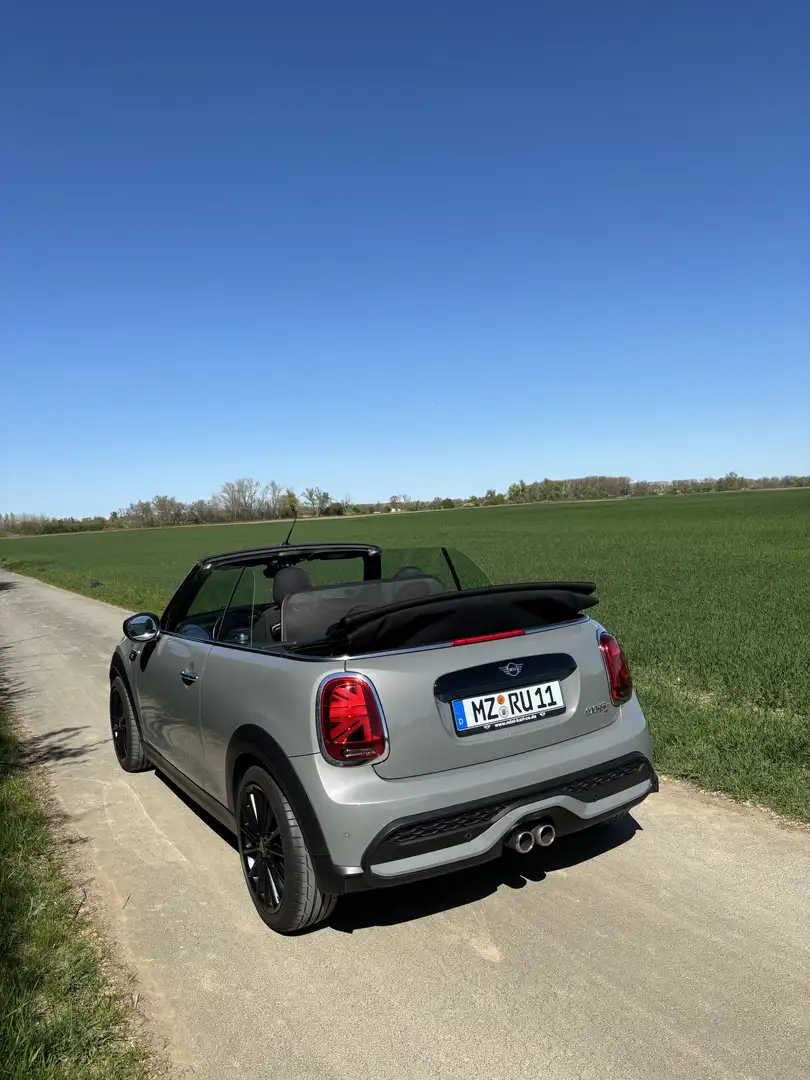 MINI Cooper S Cabrio Aut. Essential Trim - 1
