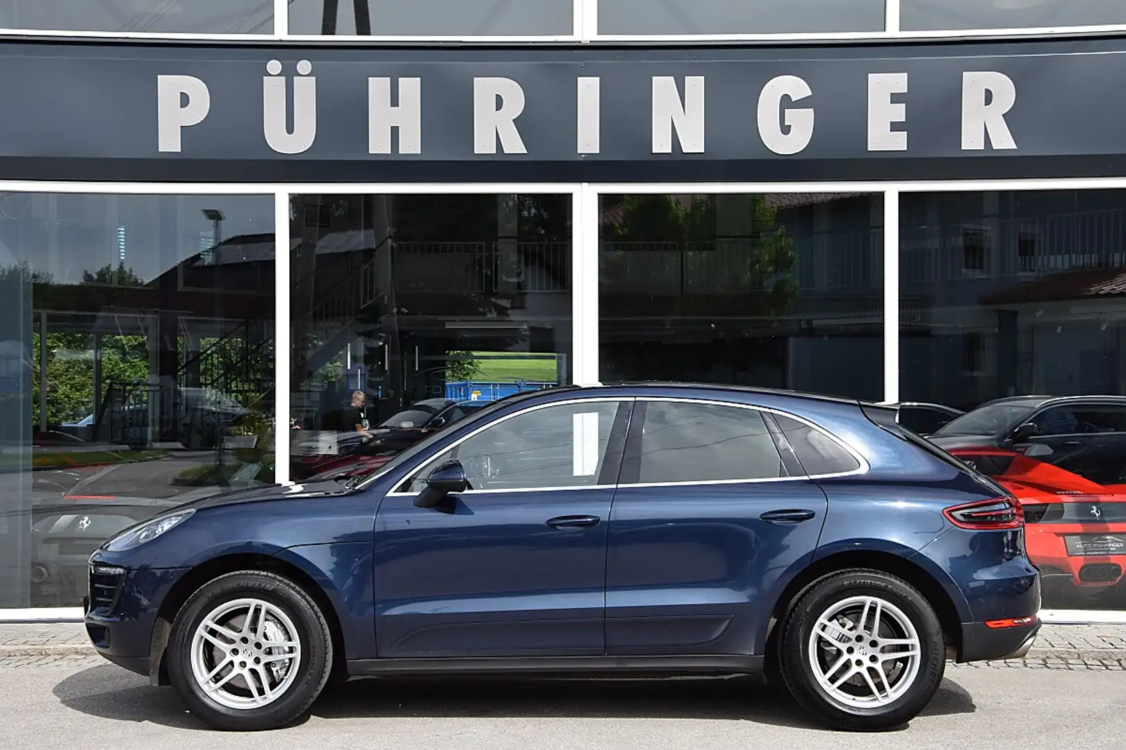 Porsche Macan 3.0 S Diesel Blau - 1