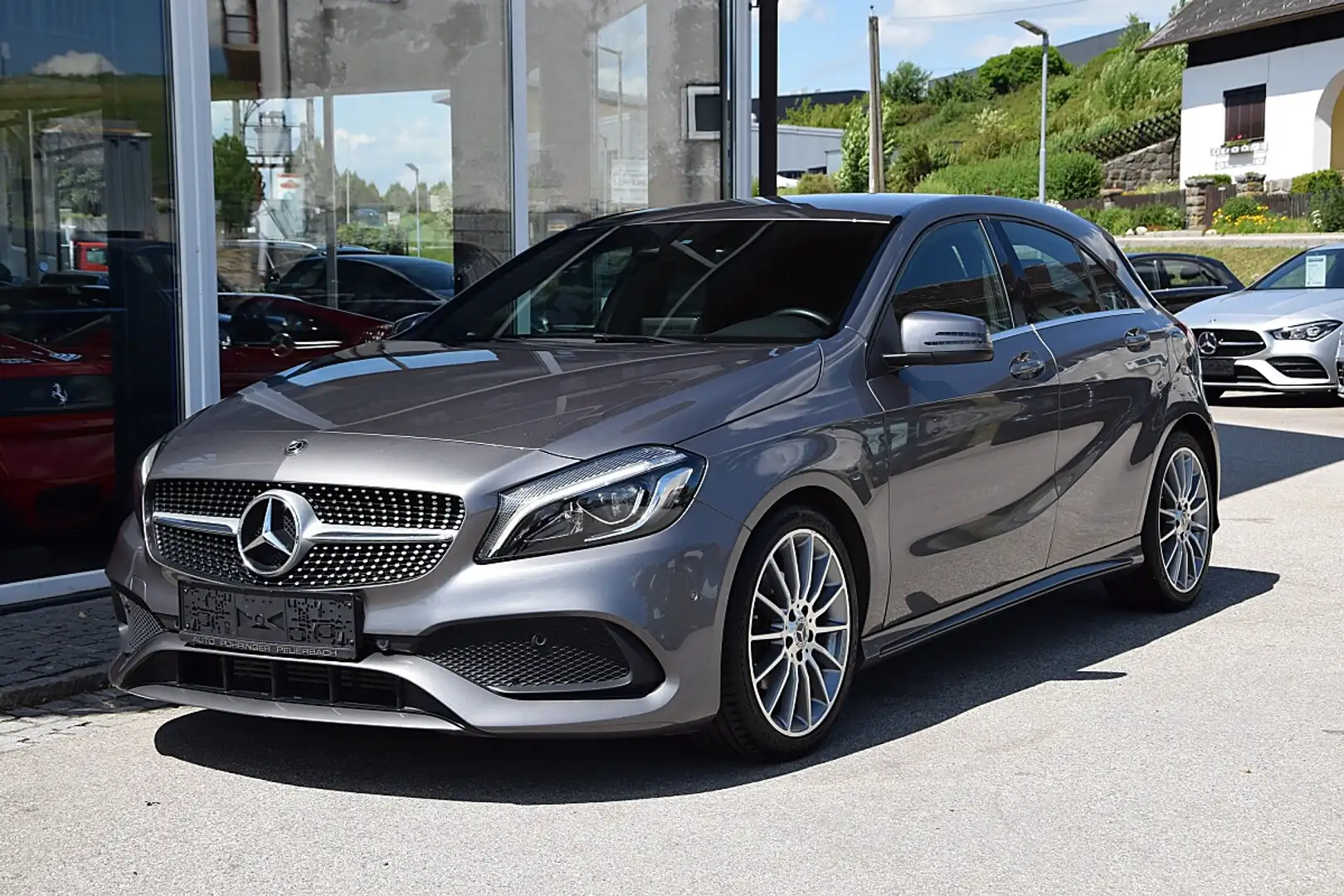 Mercedes-Benz A 200 AMG-Style Silber - 2
